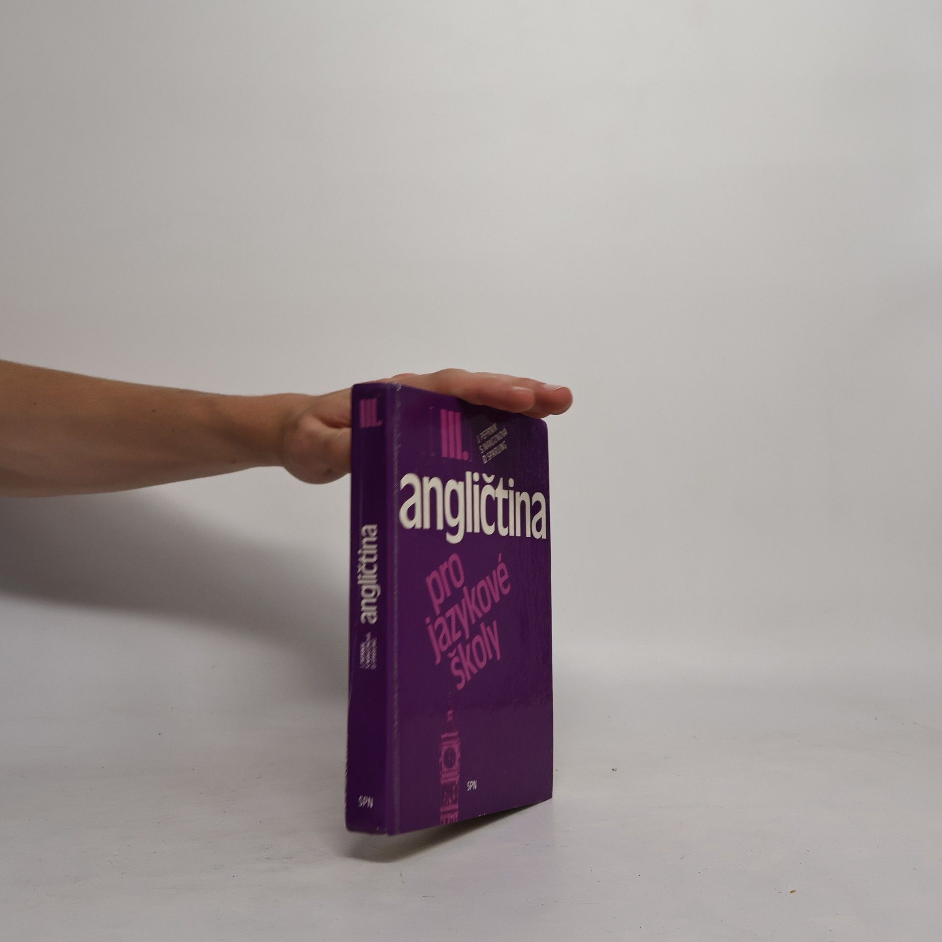 Stella Nangonová Angličtina pro jazykové školy. III.