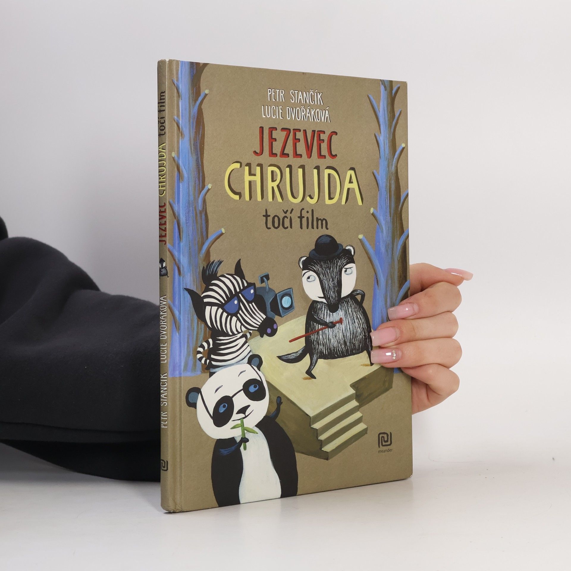 Lucie Dvořáková Jezevec Chrujda točí film