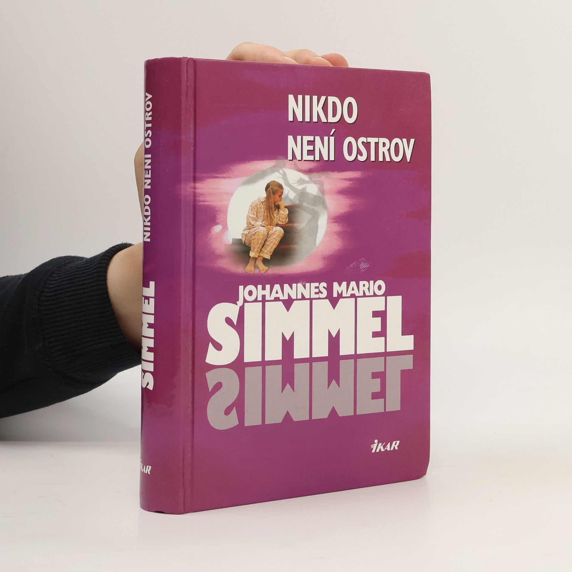 Johannes Mario Simmel Nikdo není ostrov