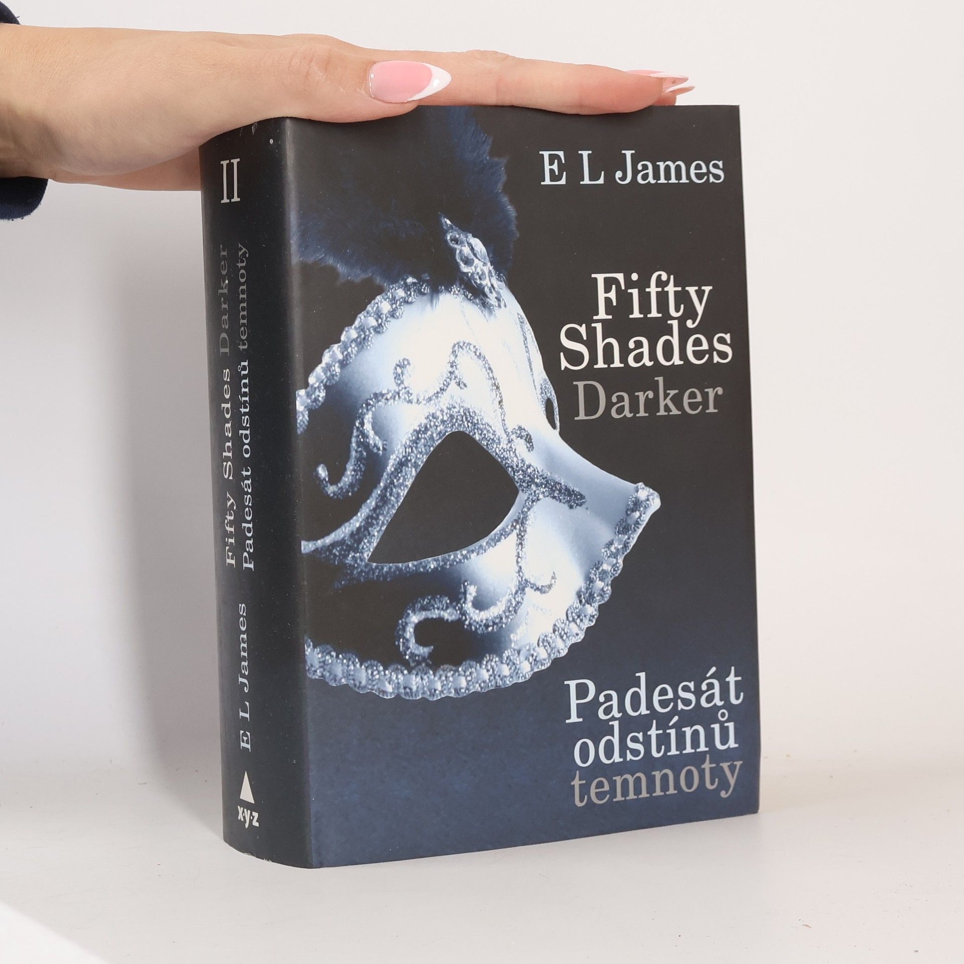 Padesát odstínů temnoty