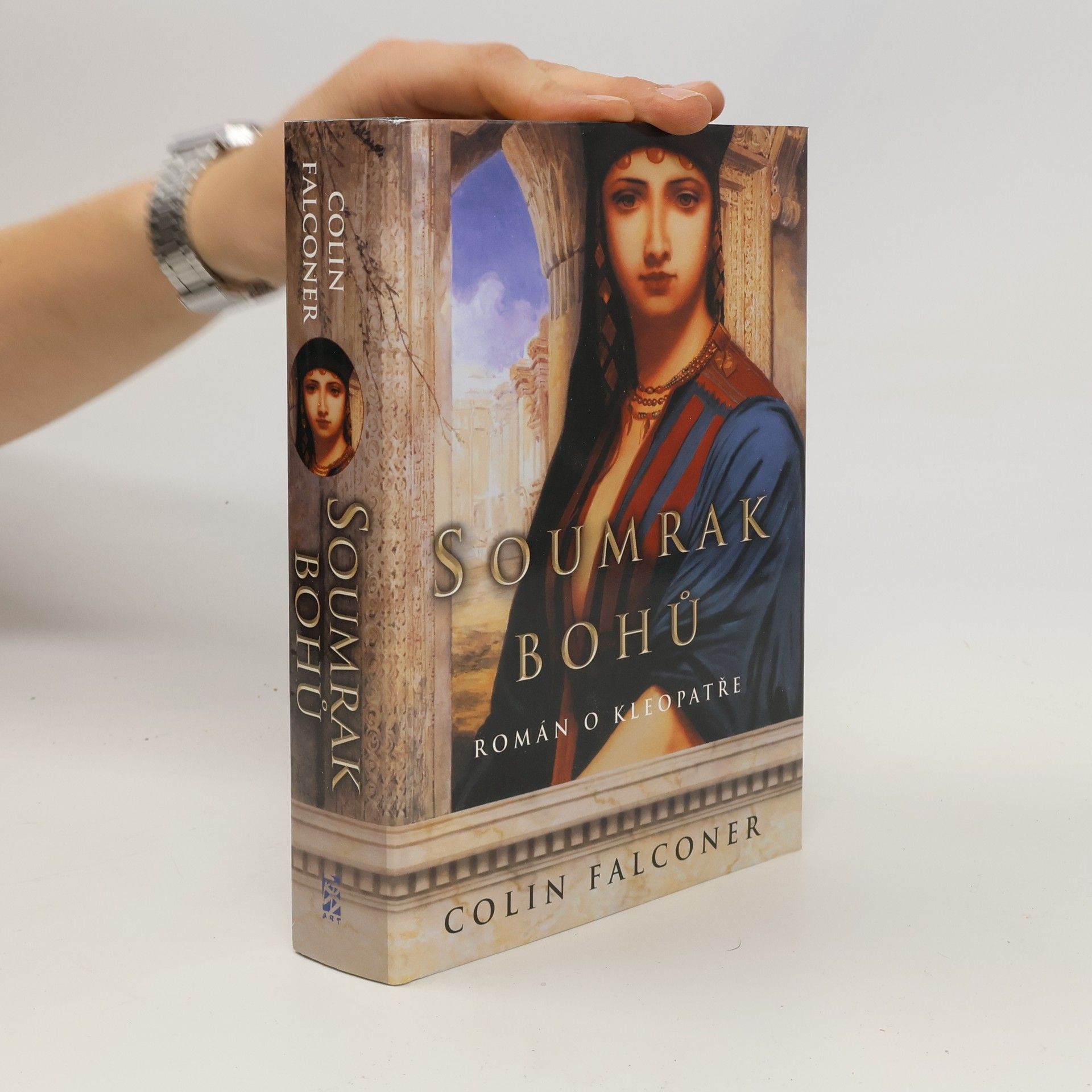 Colin Falconer Soumrak bohů – román o Kleopatře