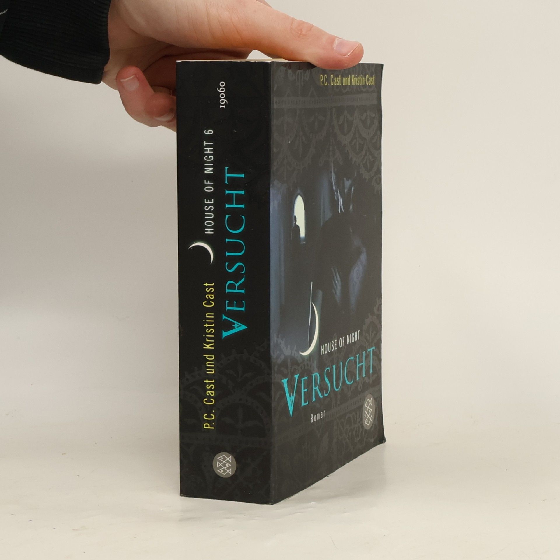 Phyllis Christine Cast House of Night. Versucht