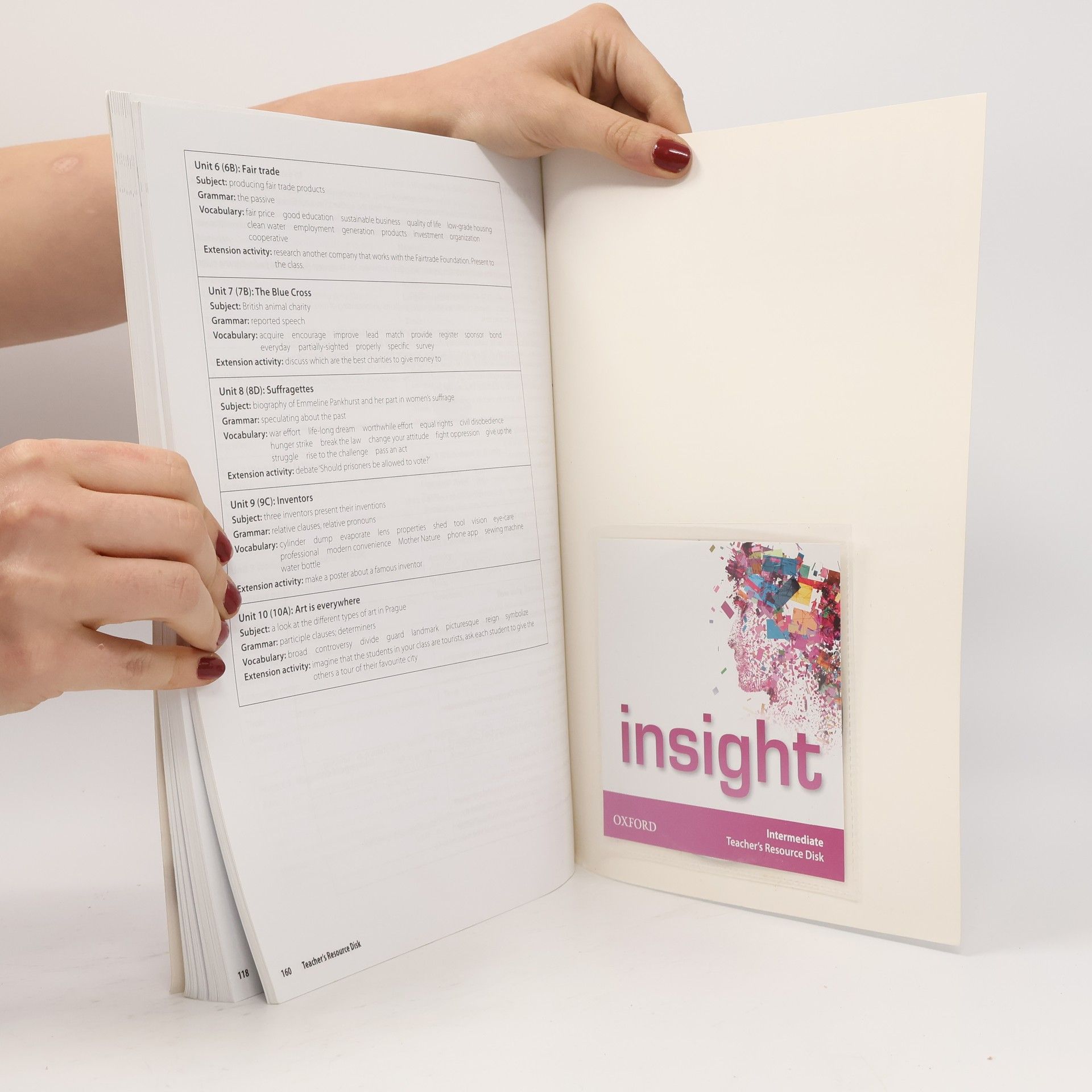 Christina De la Mare Insight Intermediate Teacher´s Book with Teacher´s Resource Disc