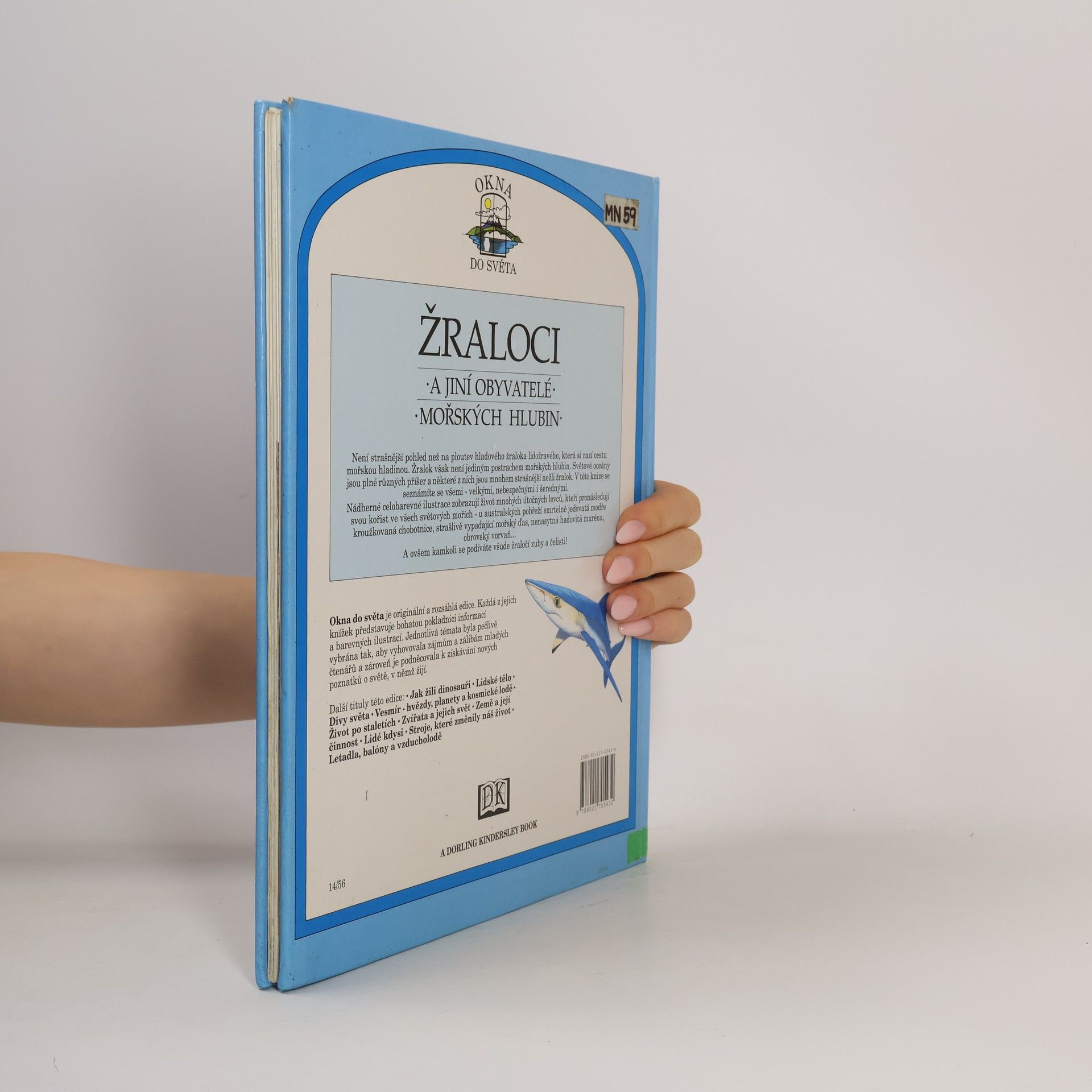 Philip Steele Žraloci a jiní obyvatelé mořských hlubin