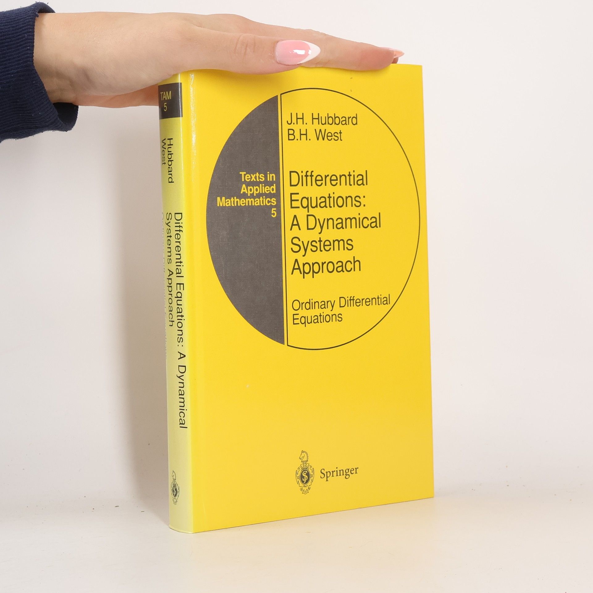 Beverly H. West Texts in Applied Mathematics - 5: Differential Equations