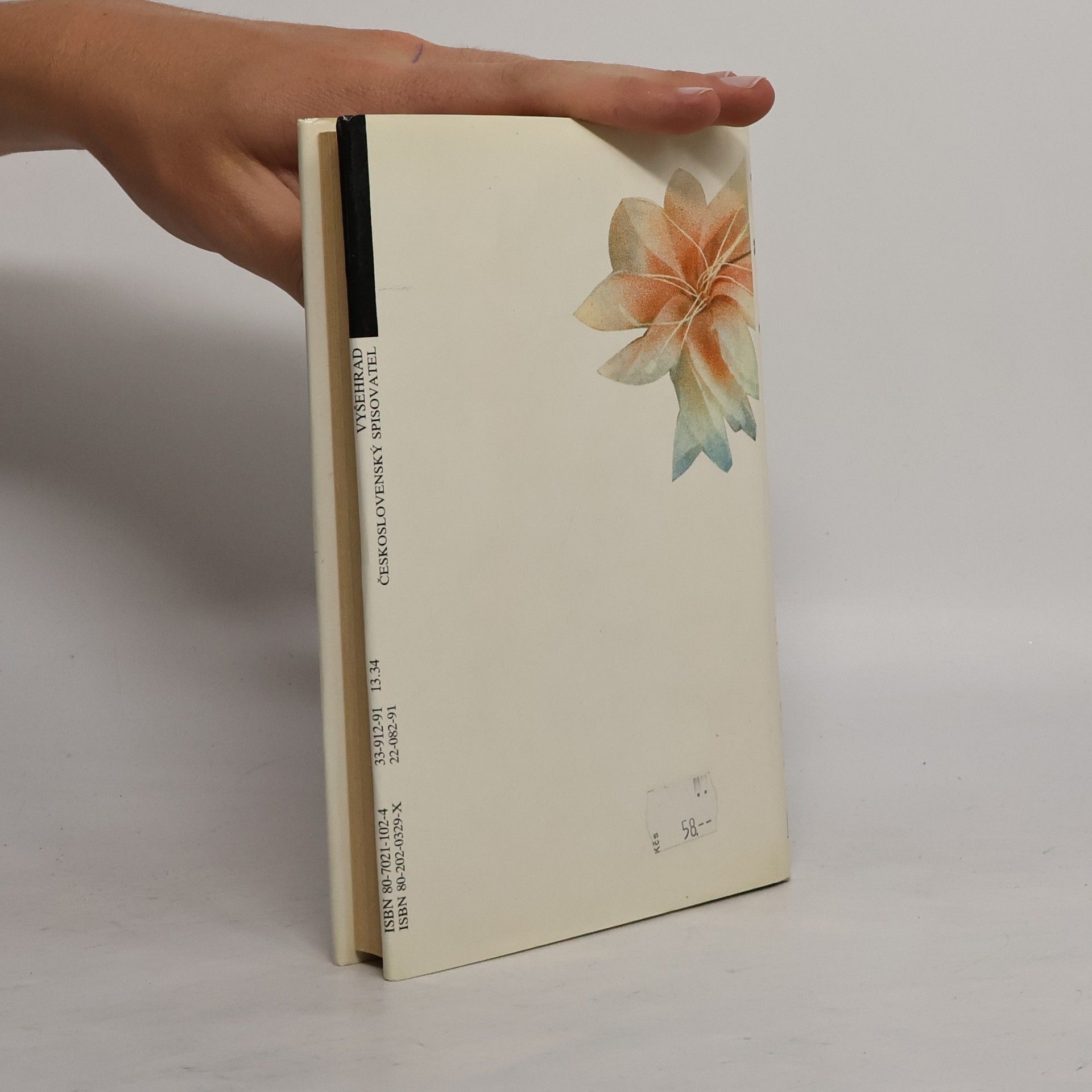 Daphne du Maurier Mrtvá a živá