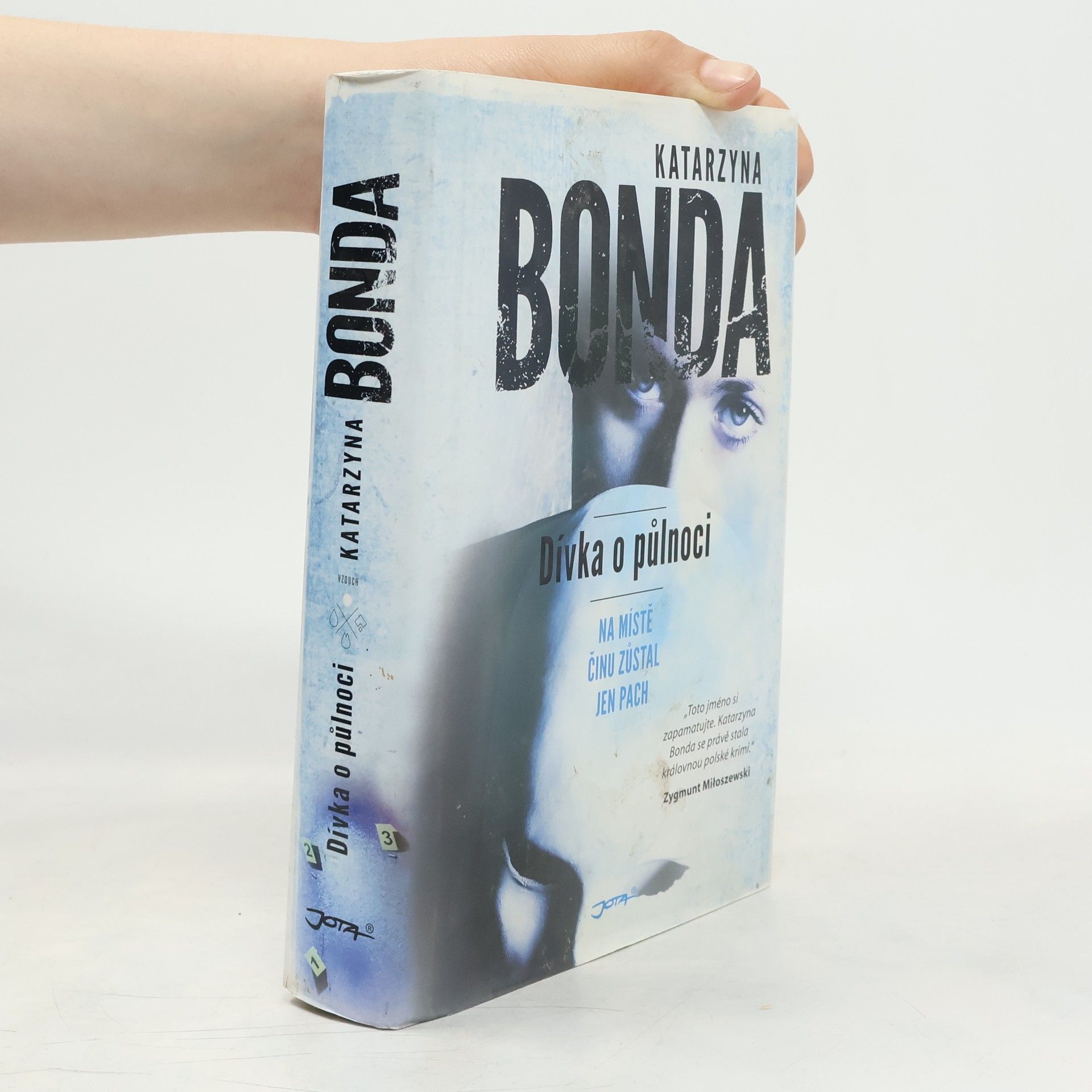 Katarzyna Bonda Dívka o půlnoci
