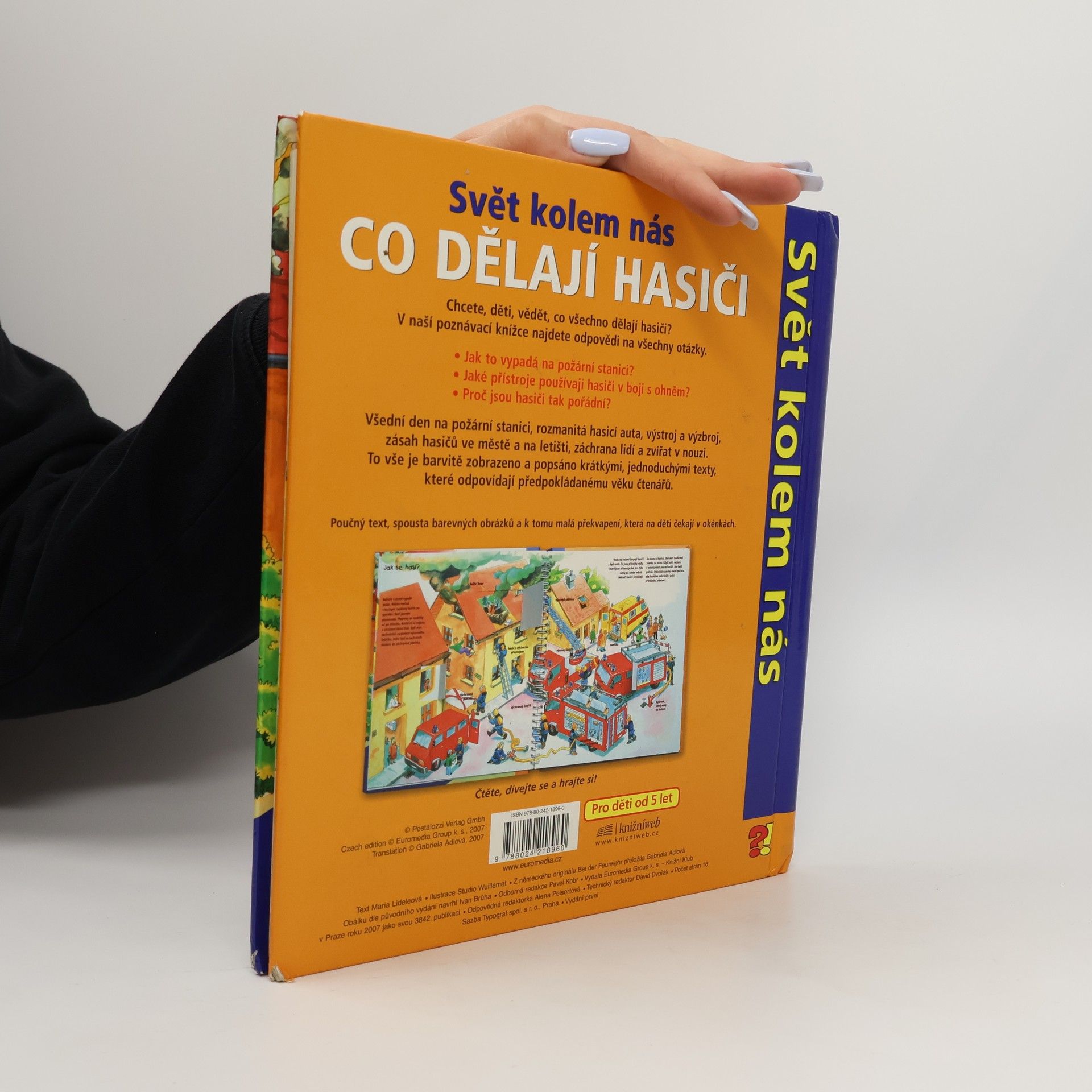 Maria Lidele Co dělají hasiči: Poznávací kniha pro děti od 5 let