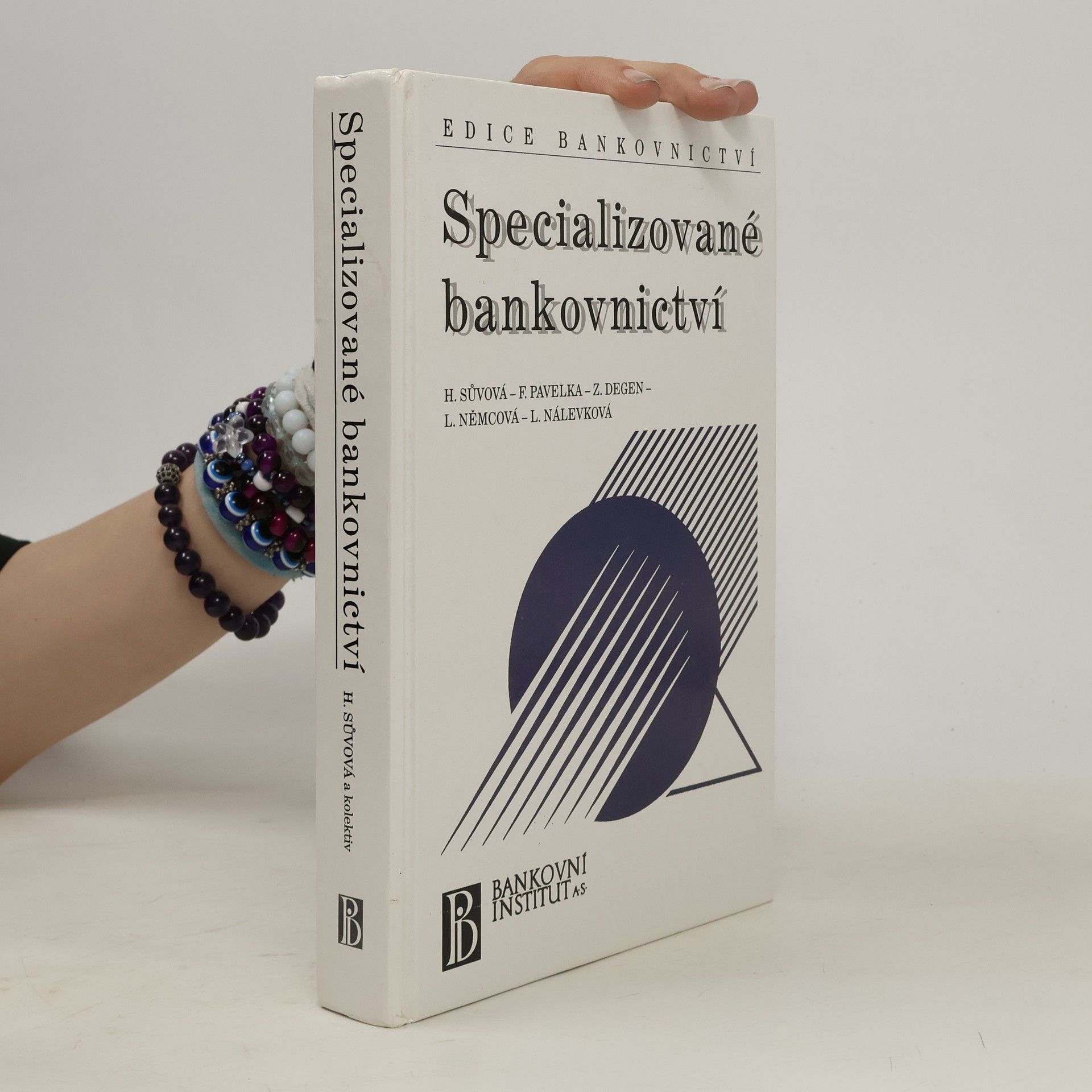 Helena Sůvová Specializované bankovnictví