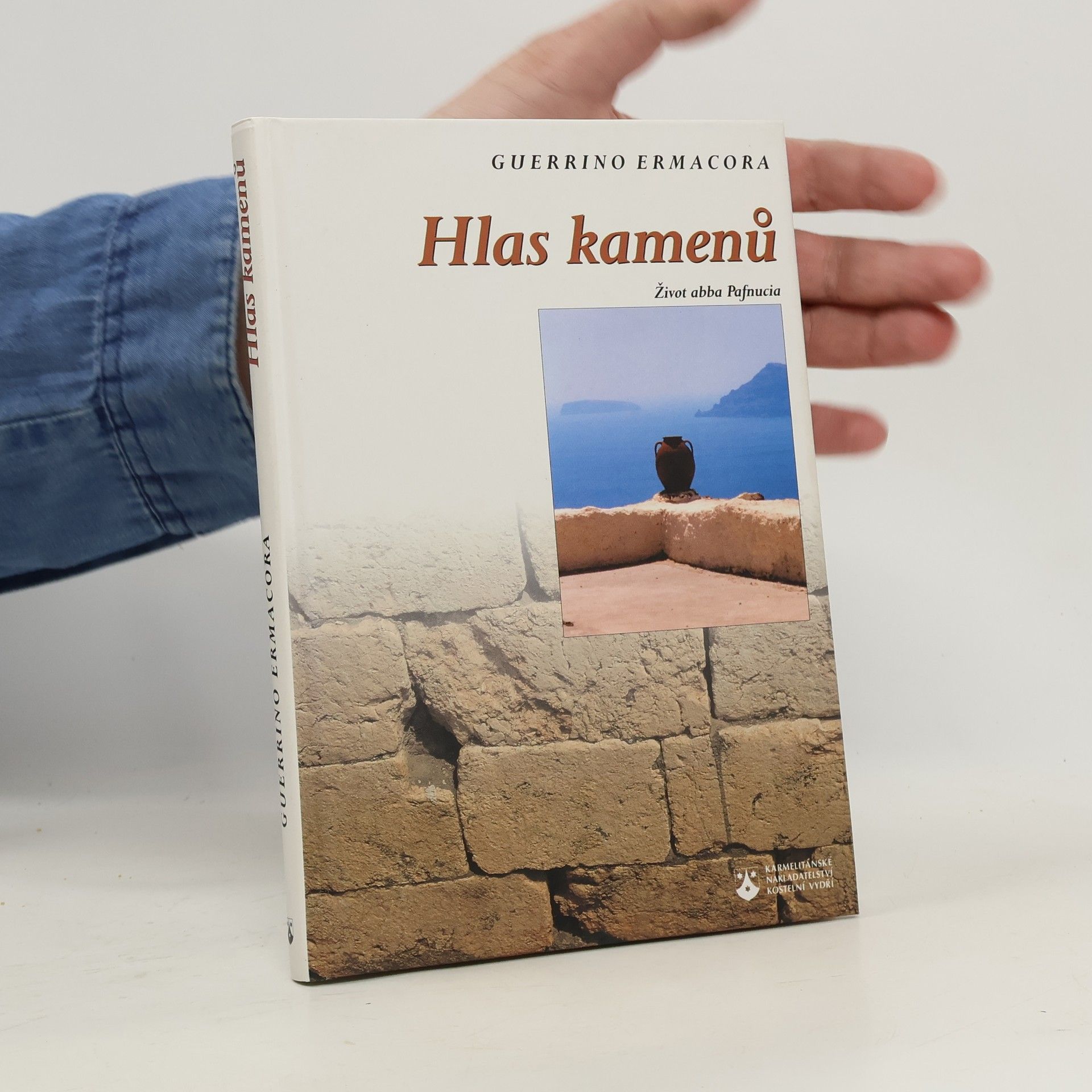 Guerrino Ermacora Hlas kamenů. Život abba Pafnucia