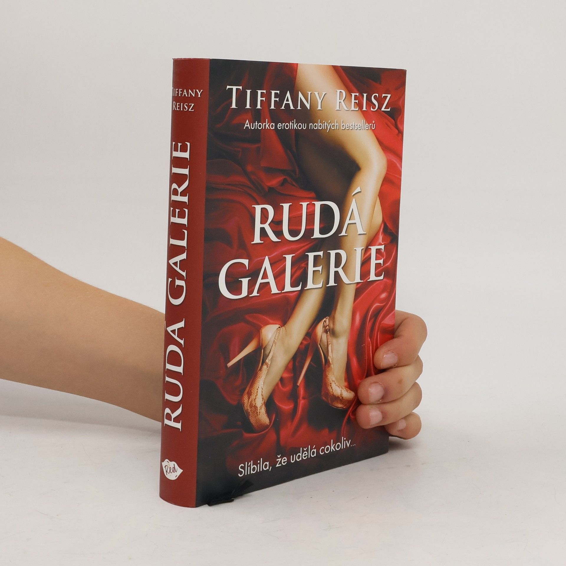 Tiffany Reisz Rudá galerie