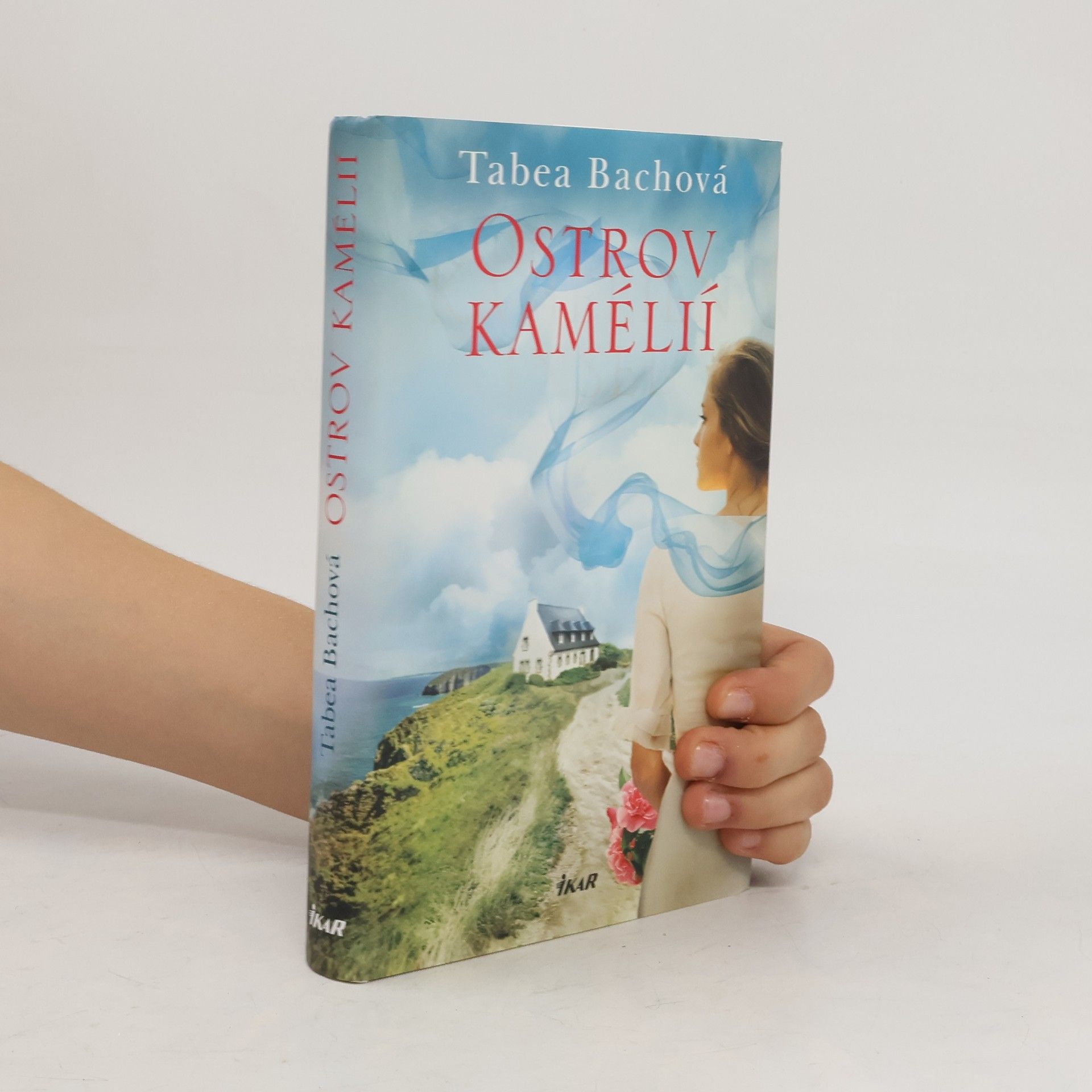 Tabea Bach Ostrov kamélií