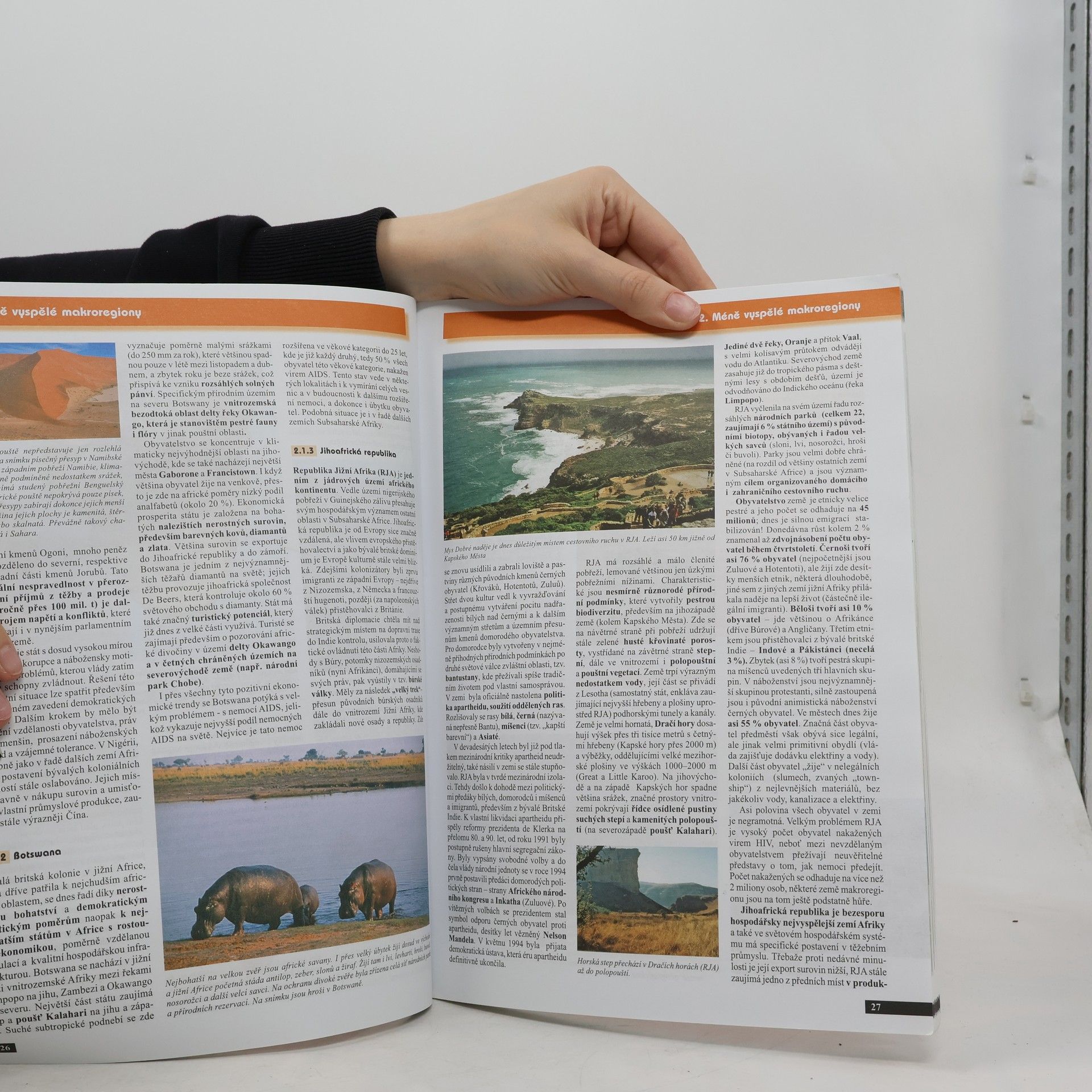 Jiří Anděl Makroregiony světa: Regionální geografie pro gymnázia