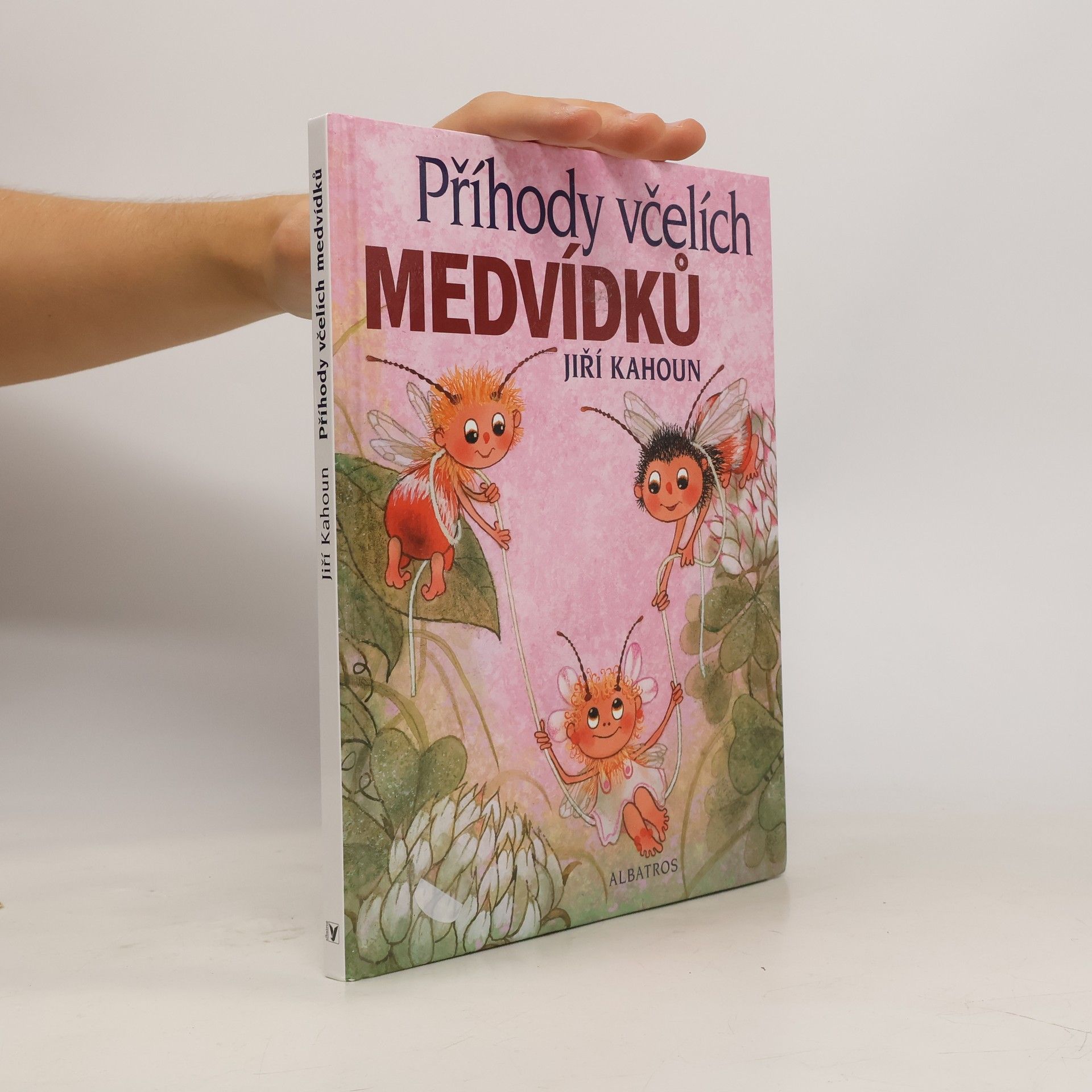 Jiří Kahoun Příhody včelích medvídků