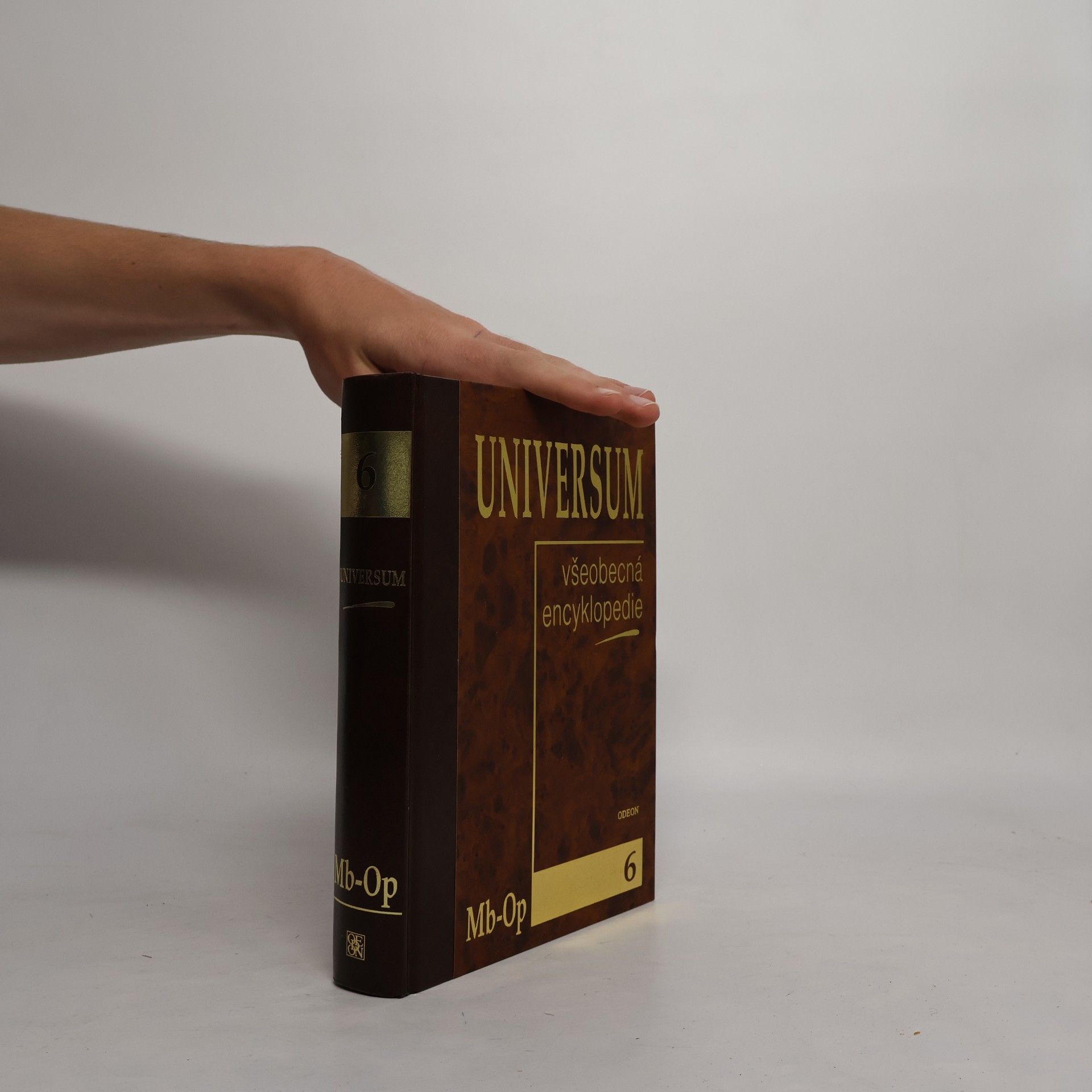 Kolektiv autorů Universum 6