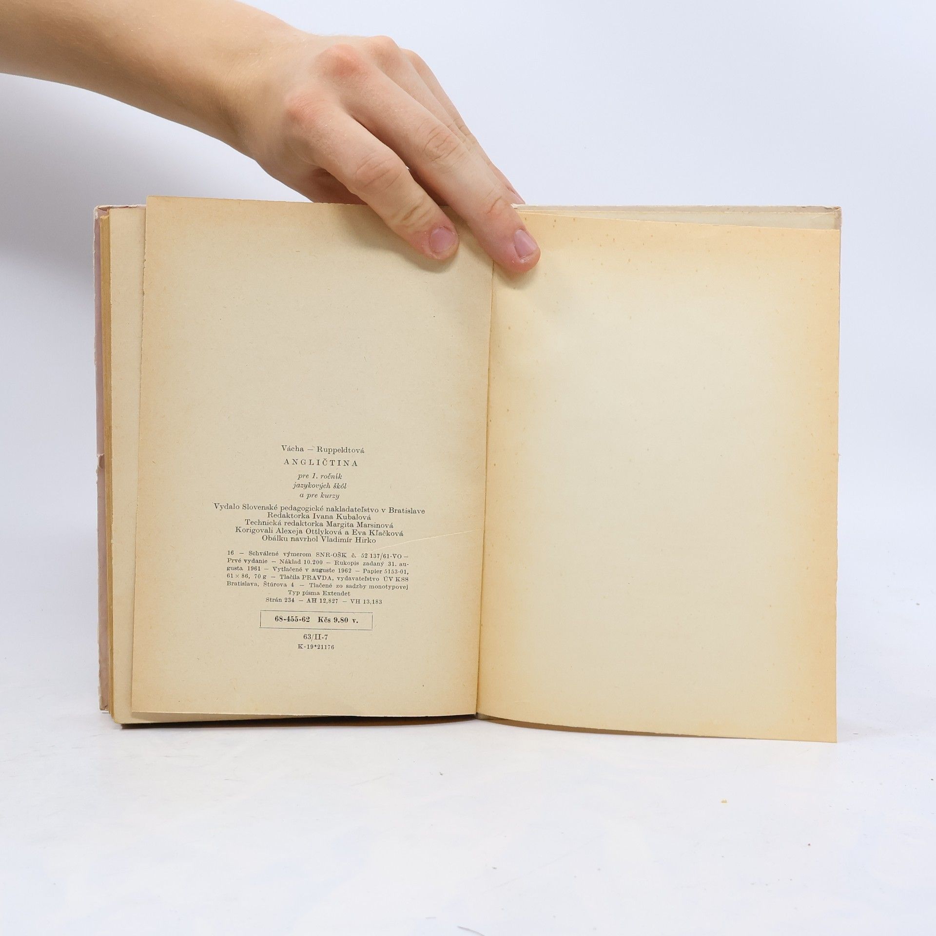 Various authors Angličtina pre 1. ročník jazykových škôl a pre kurzy