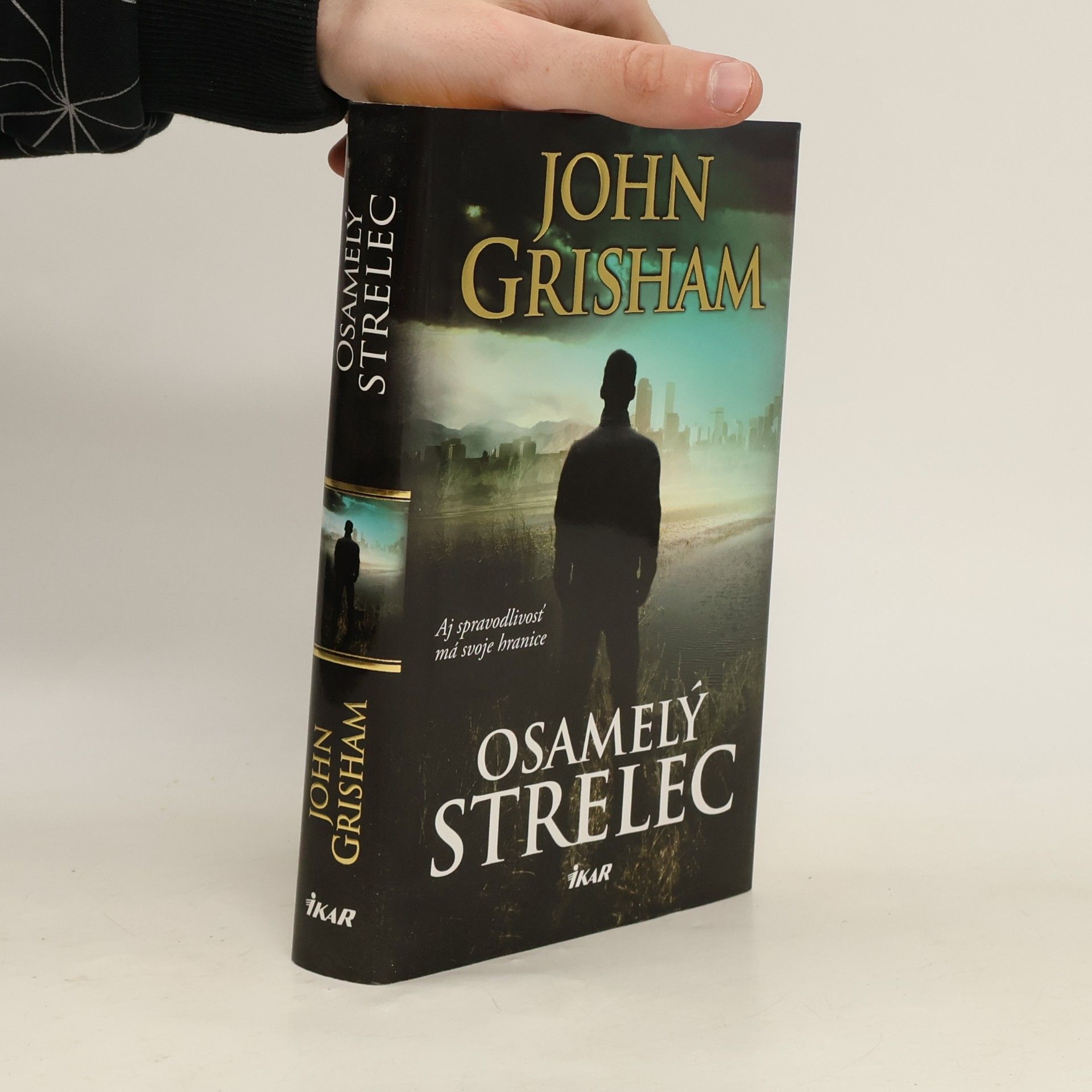 John Grisham Osamelý strelec