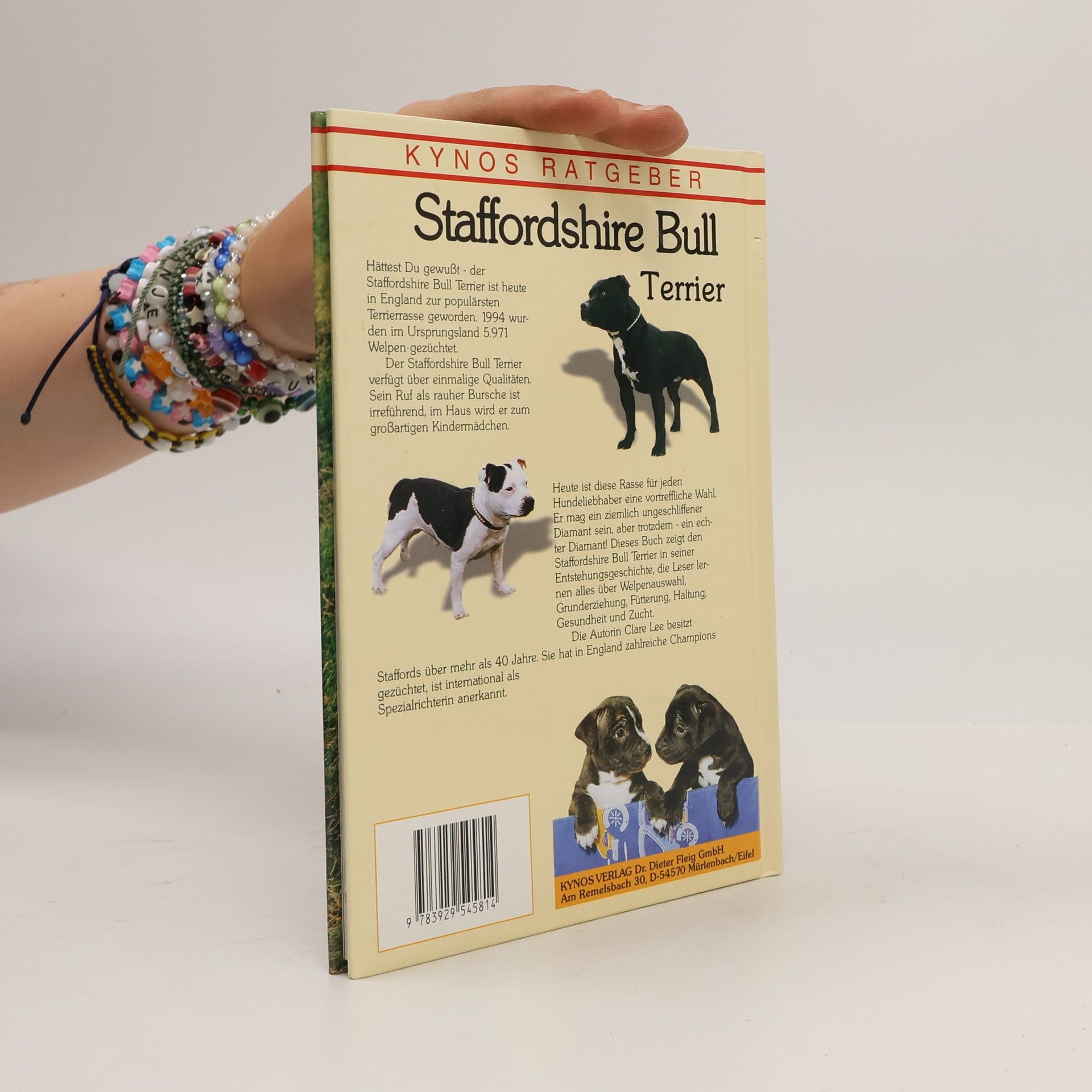 Clare Lee Staffordshire-Bull-Terrier