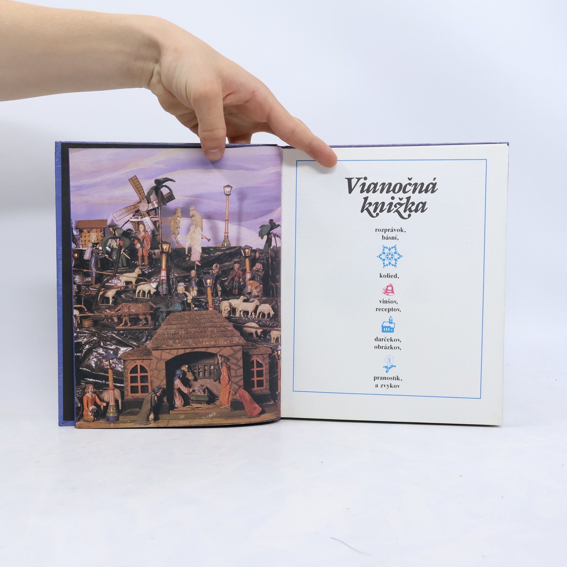 Štefan Moravčík Vianočná knižka rozprávok, básní, kolied, vinšov, receptov, darčekov, obrázkov, pranostík a zvykov