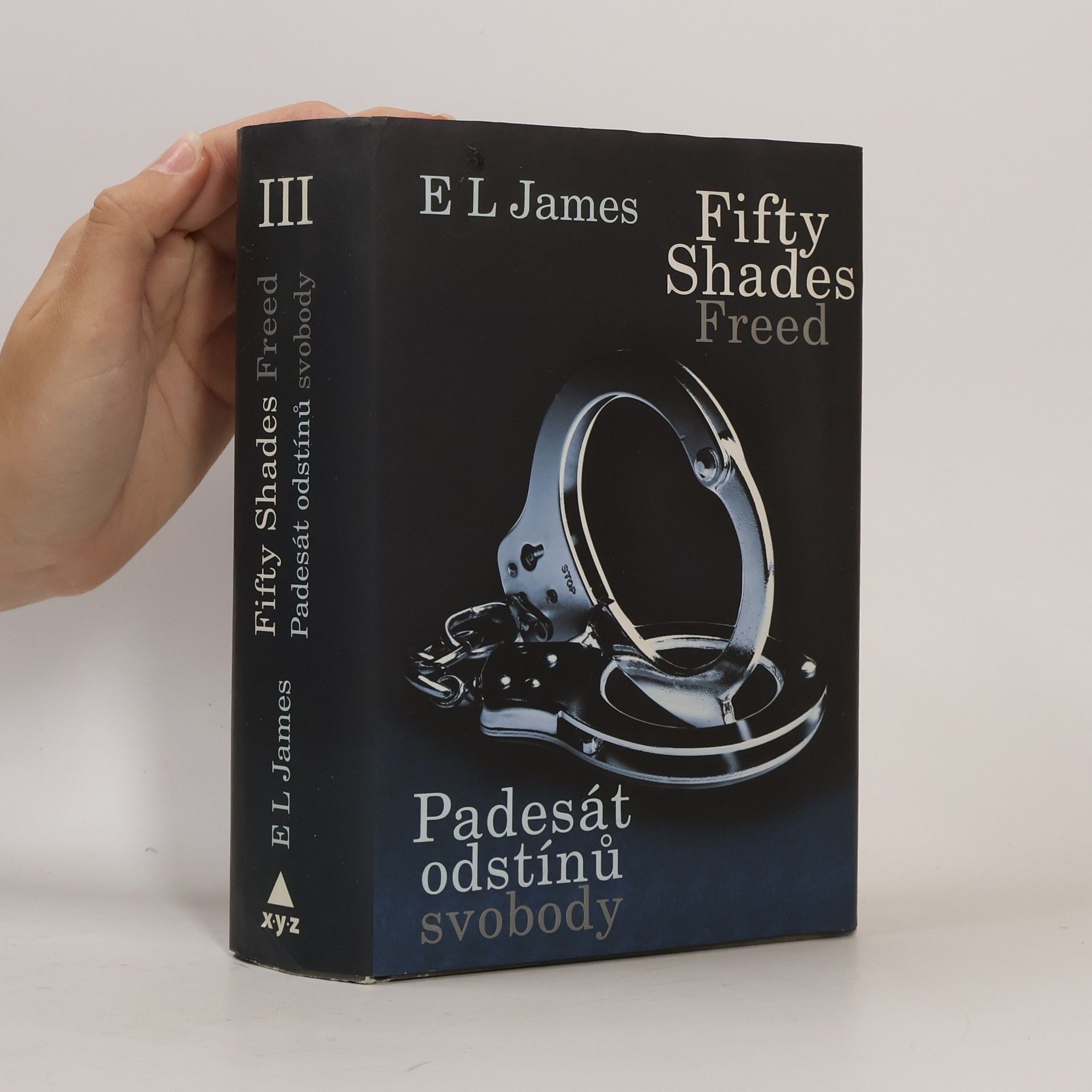 E. L. James Padesát odstínů svobody