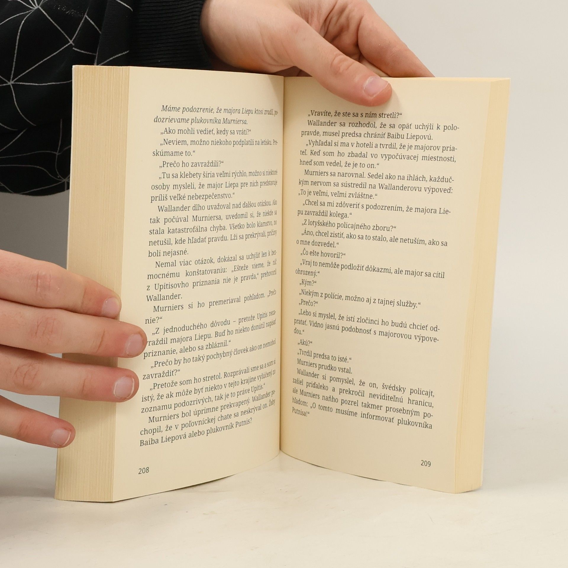 Henning Mankell Psi z Rigy