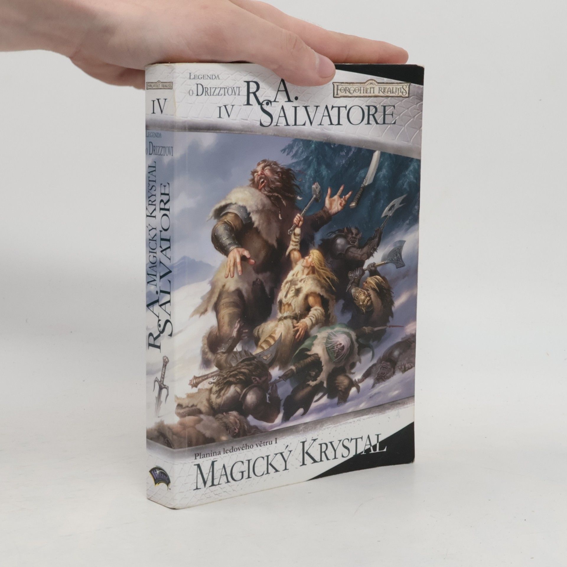 R. A. Salvatore Planina ledového větru I. Magický krystal