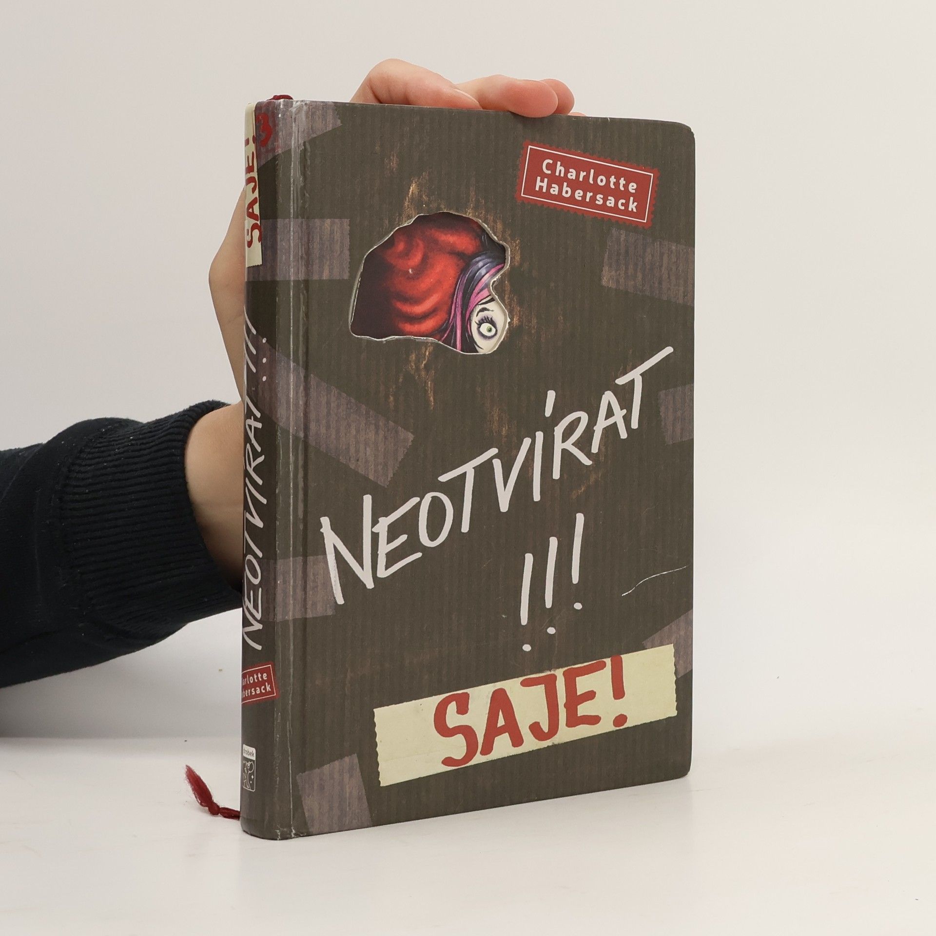 Charlotte Habersack Neotvírat!!!. Saje!