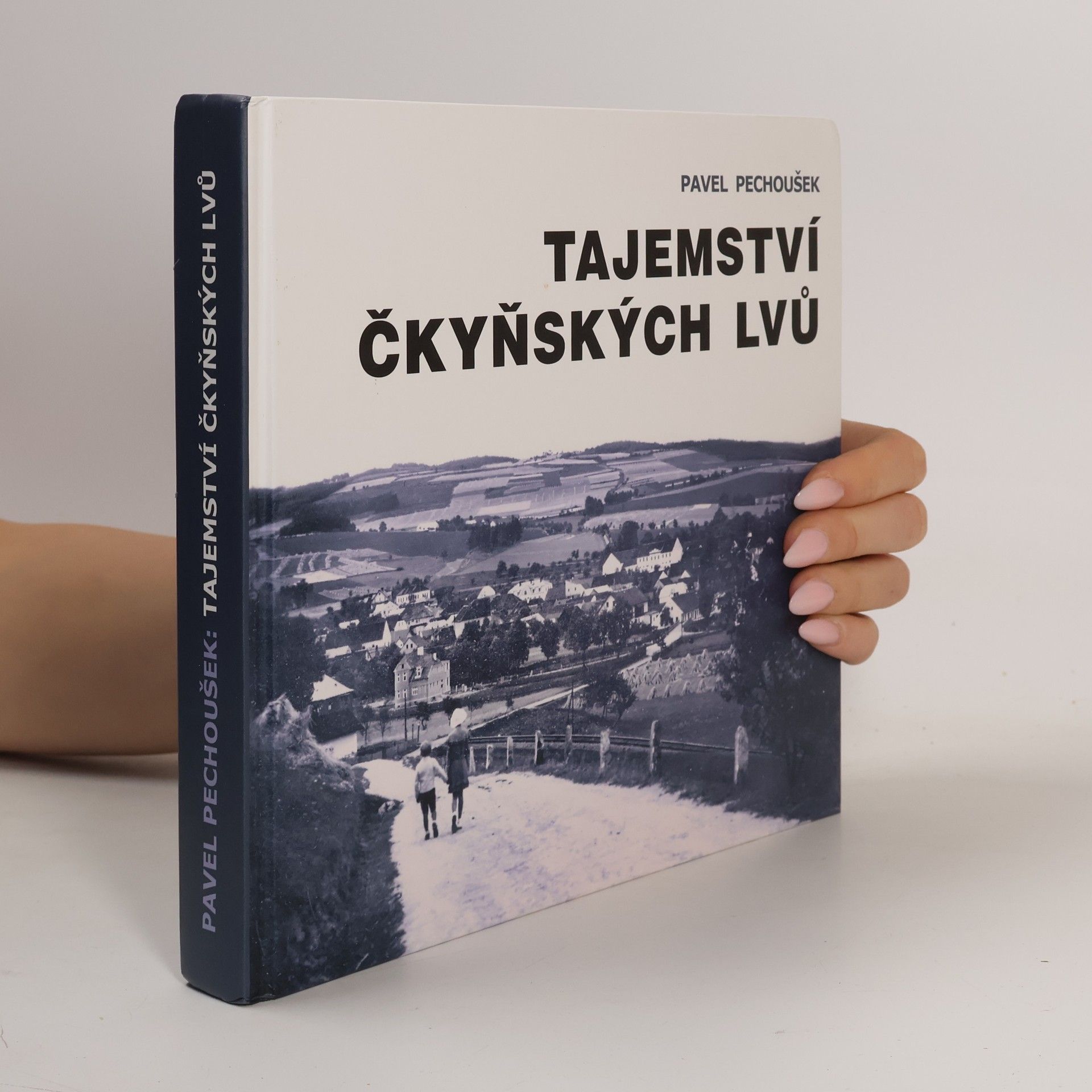 Pavel Pechoušek Tajemství čkyňských lvů