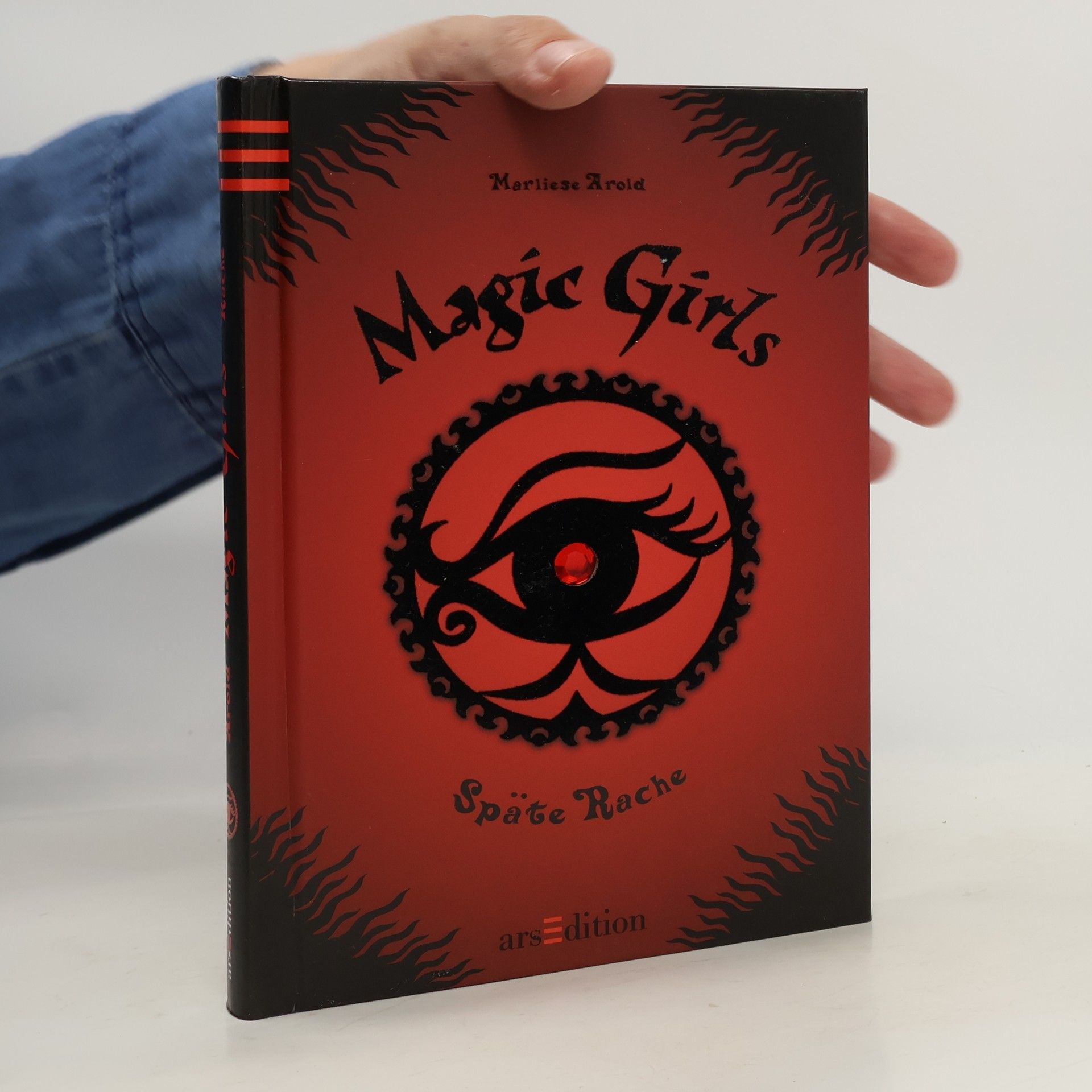 MArliese Aroldová Magic Girls: Späte Rache