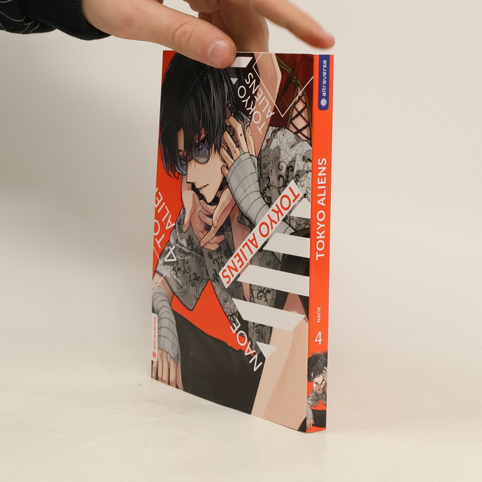 Naoe Tokyo Aliens 4