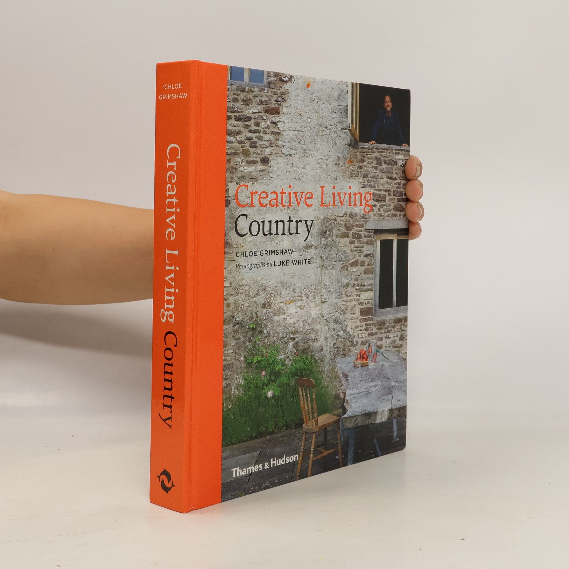 Luke White Creative Living Country