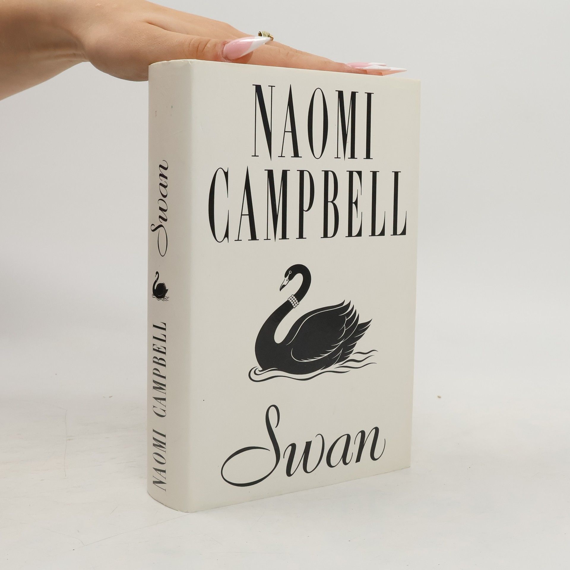 Naomi Campbell Swan