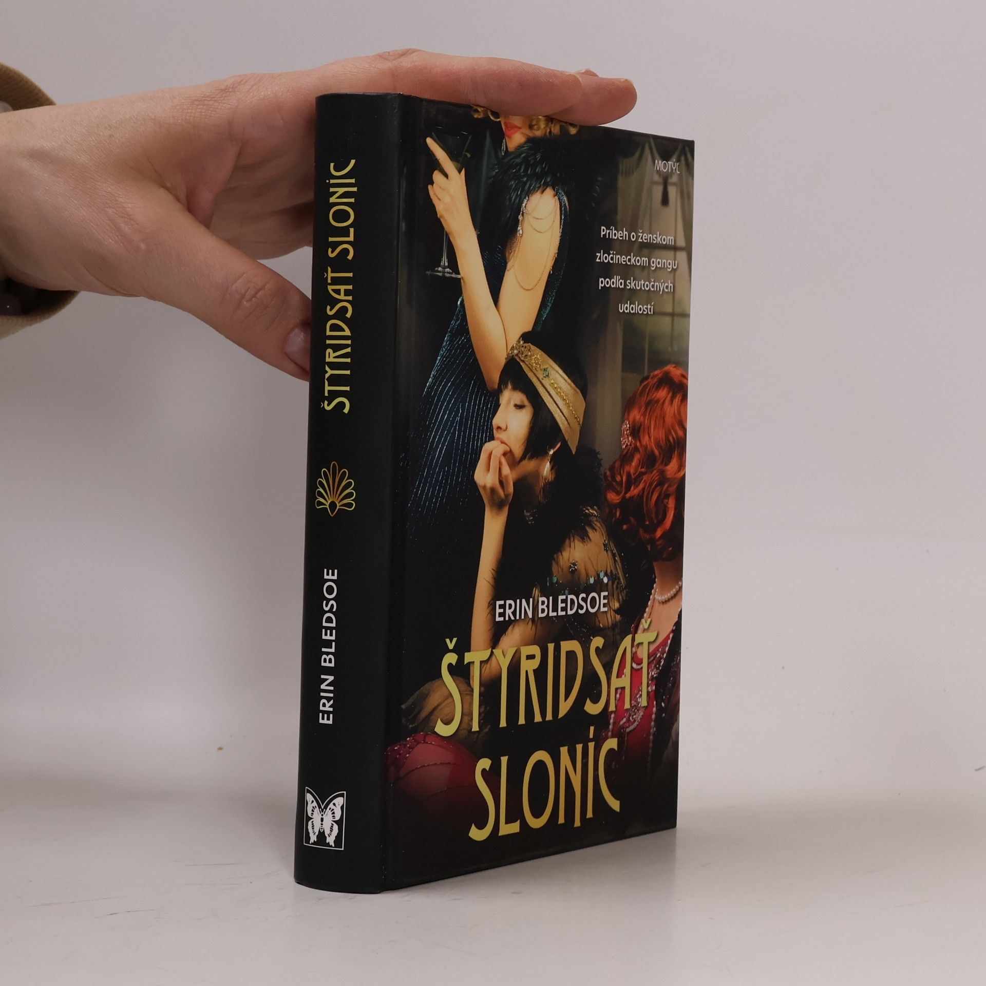 Erin Bledsoe Štyridsať slonic