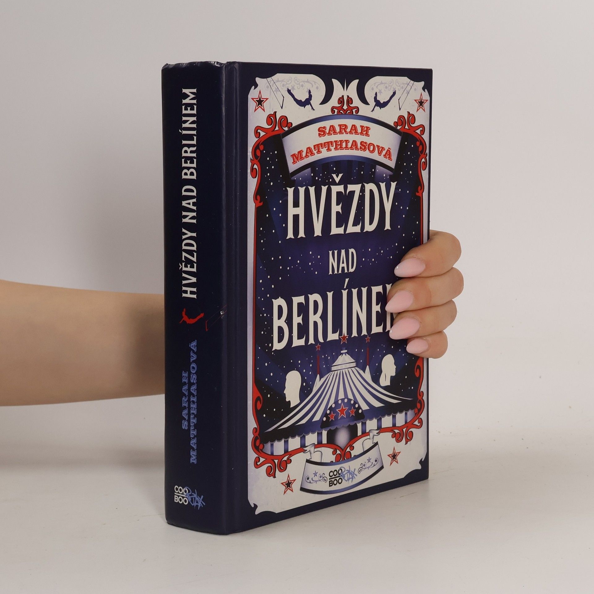 Sarah Matthias Hvězdy nad Berlínem