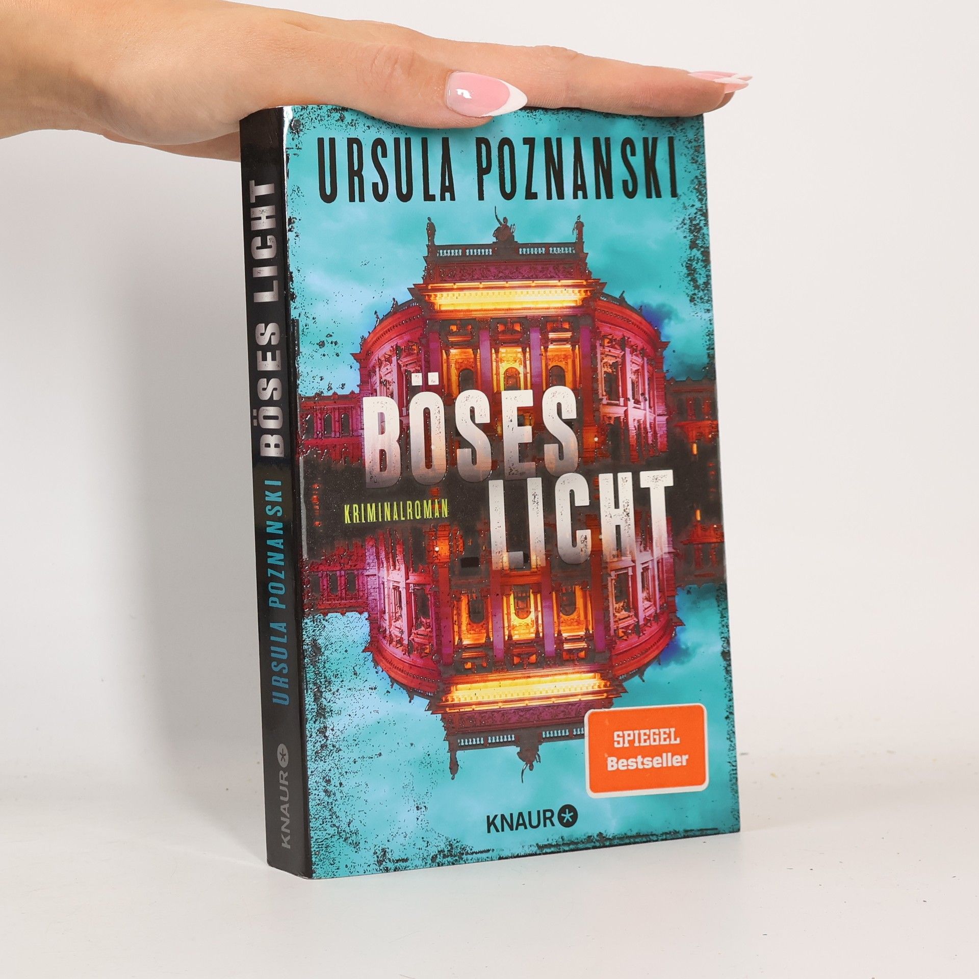 Ursula Poznanski Böses Licht