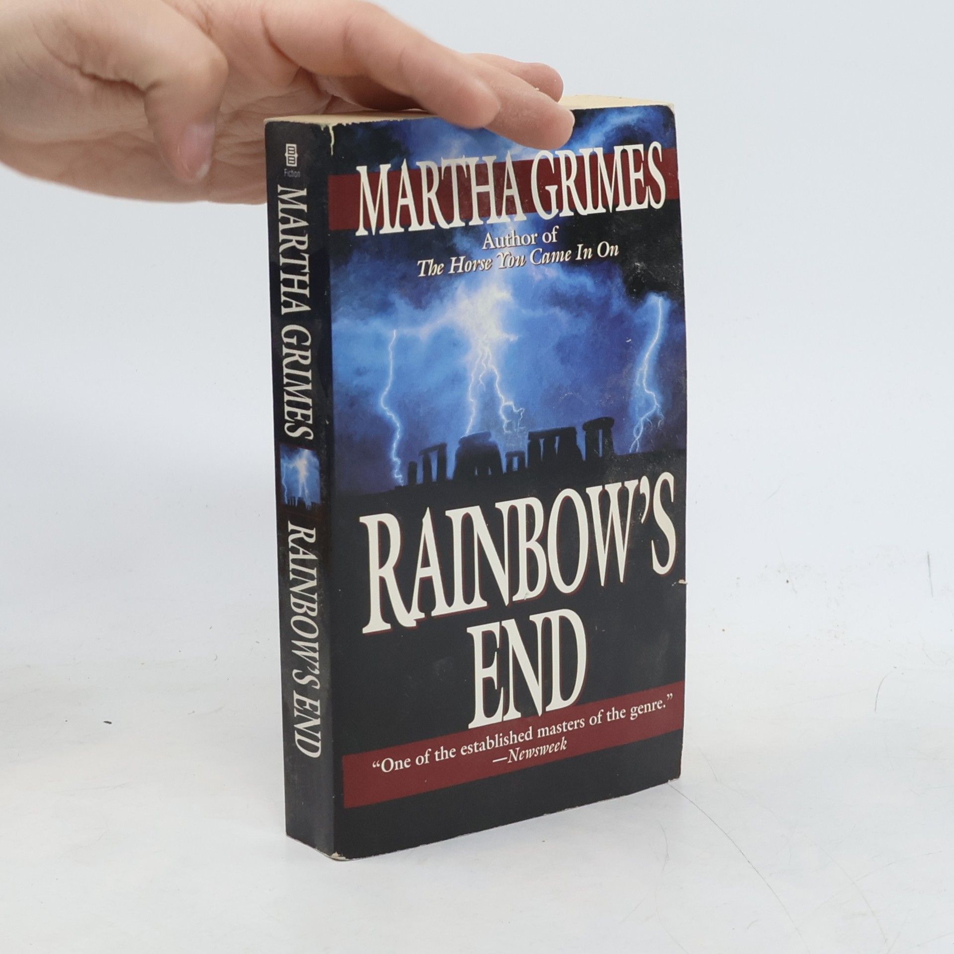 Martha Grimes Rainbow's End
