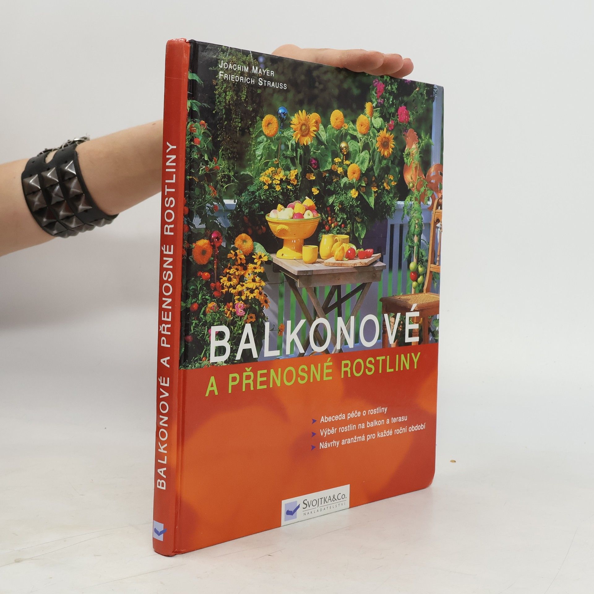 Balkonové a přenosné rostliny