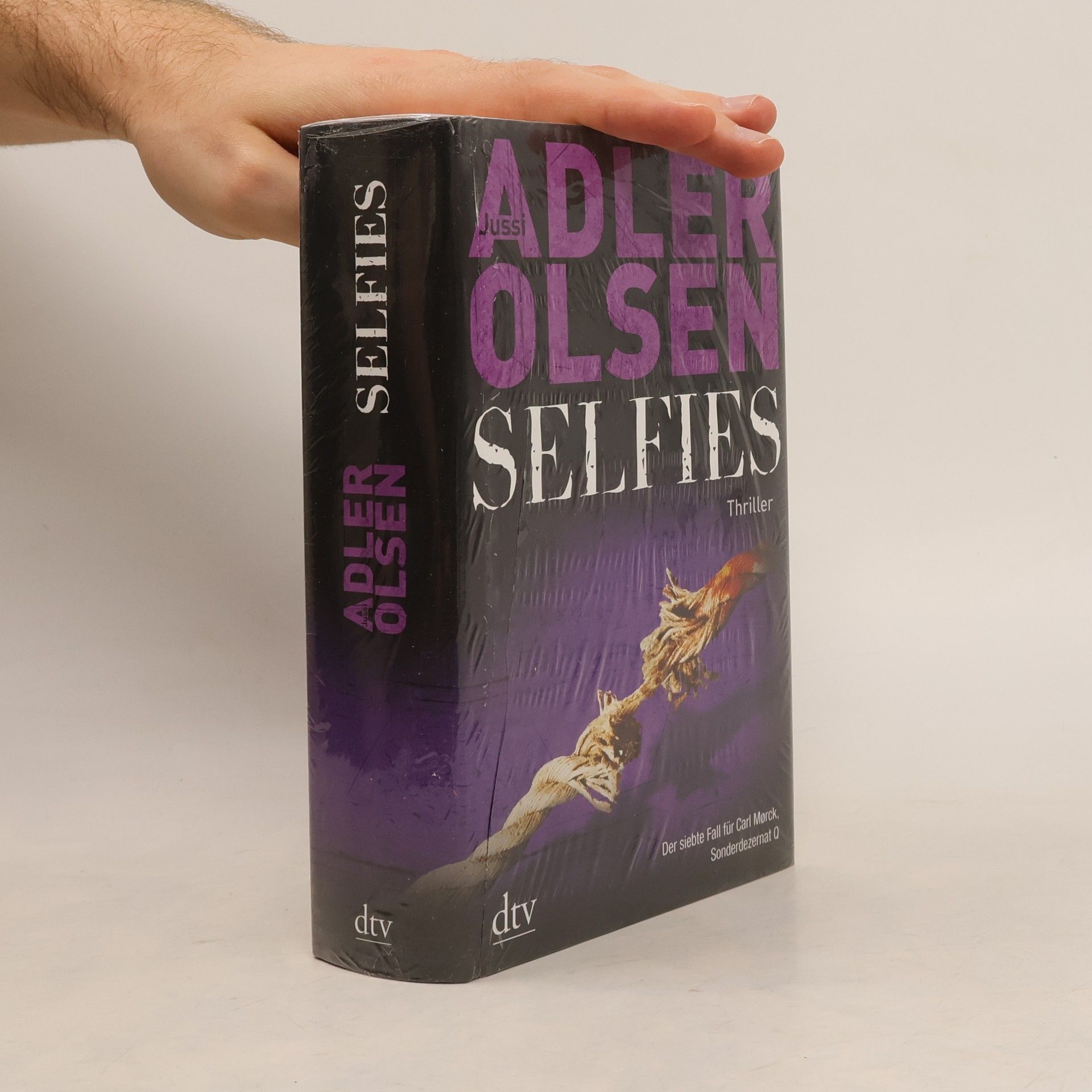 Jussi Adler-Olsen Selfies