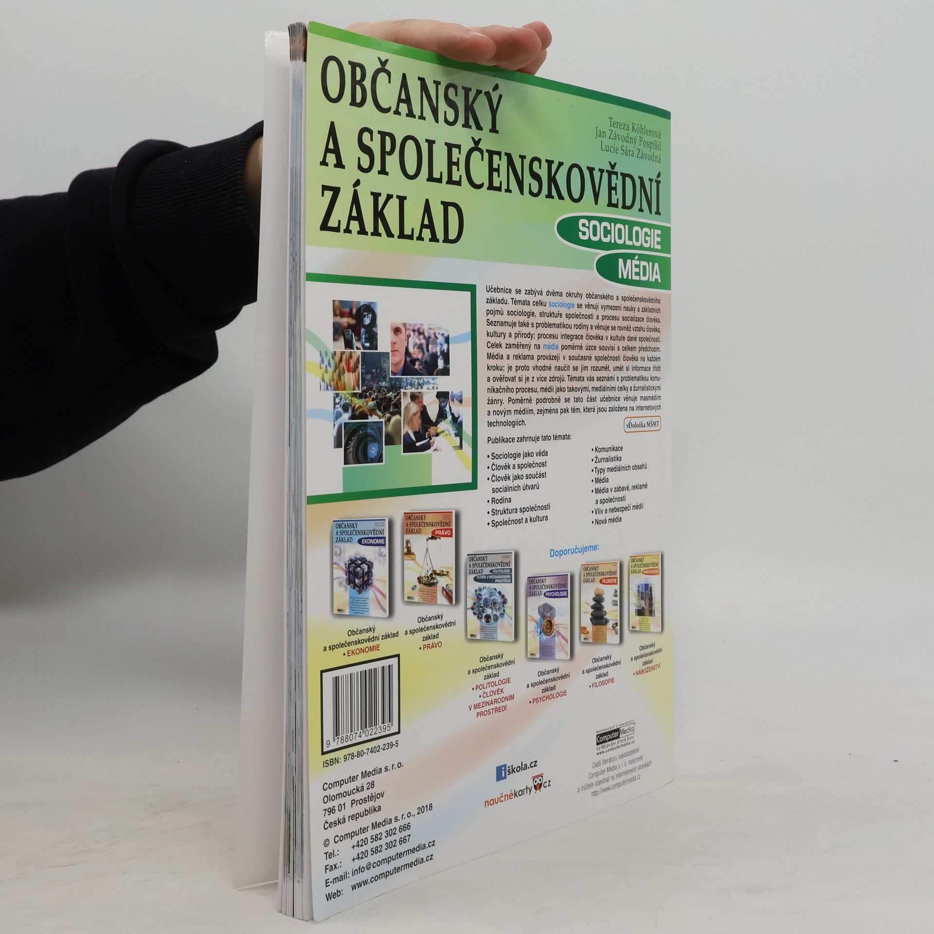 Lucie Sára Závodná Občanský a společenskovědní základ – sociologie, média