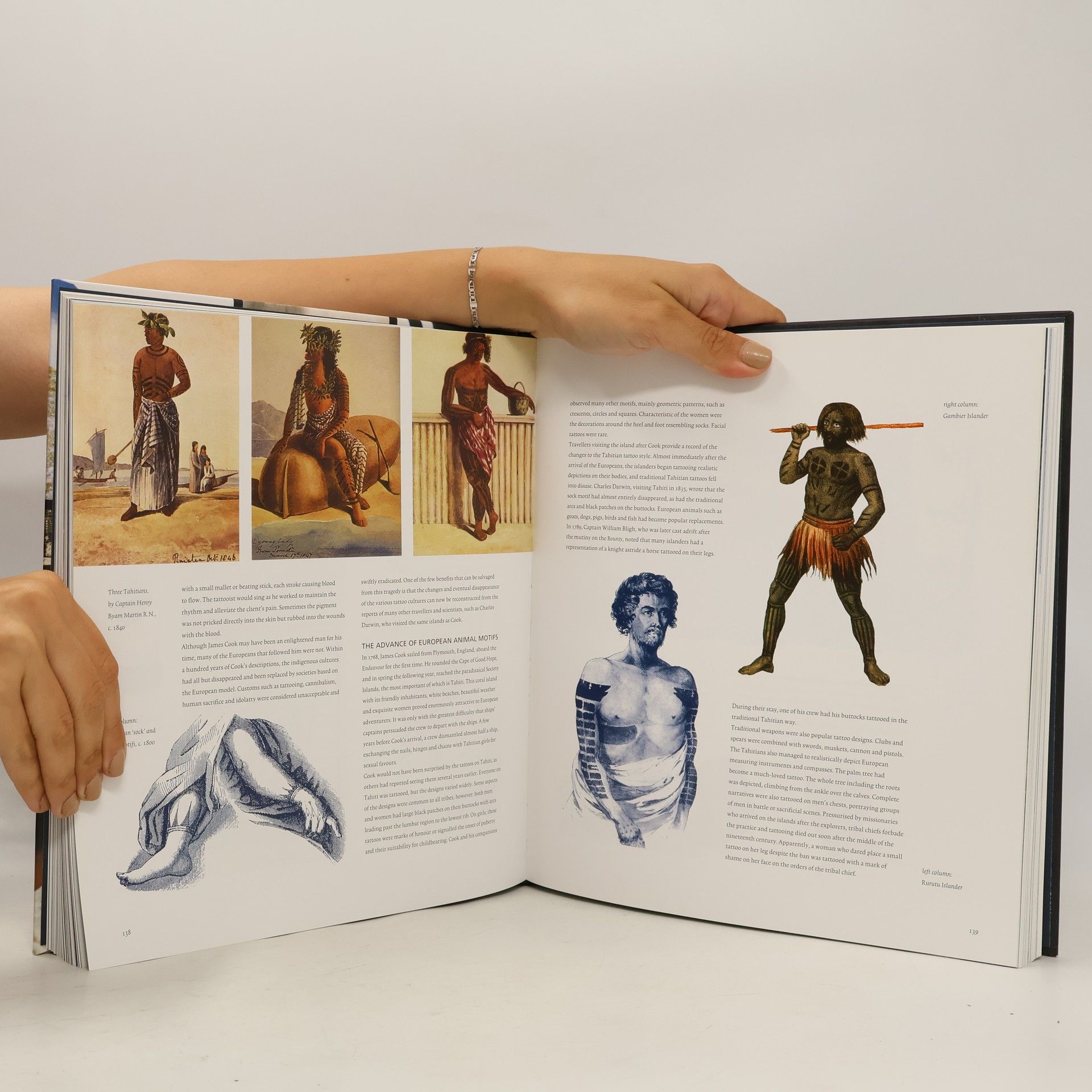Maarten Hesselt van Dinter The world of tattoo: an illustrated history
