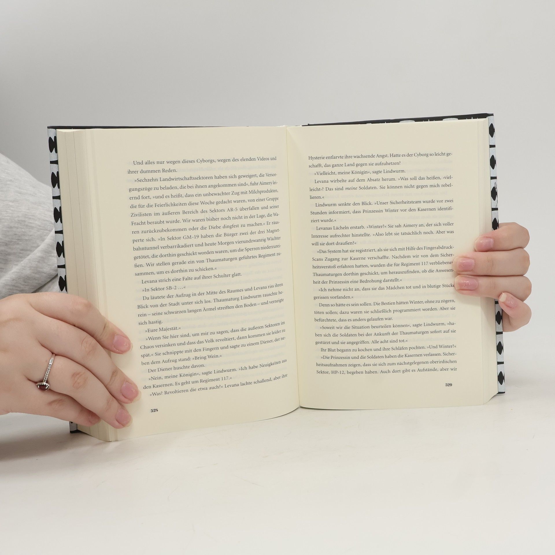 Marissa Meyer Wie Schnee so weiß