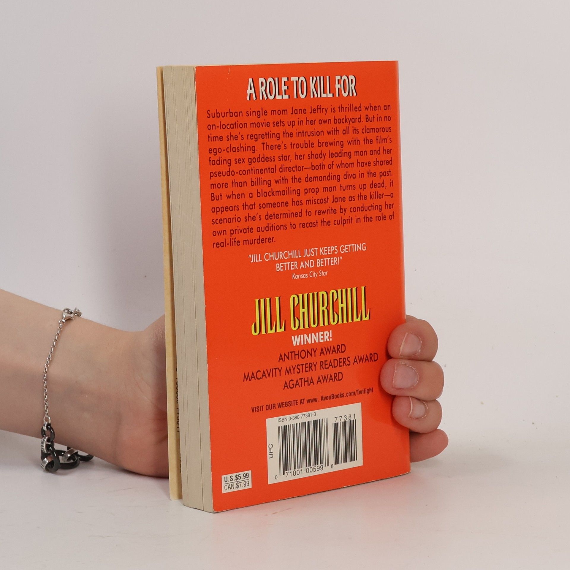 Jill Churchill Jane Jeffry Mystery Series - 5: A Knife to Remember