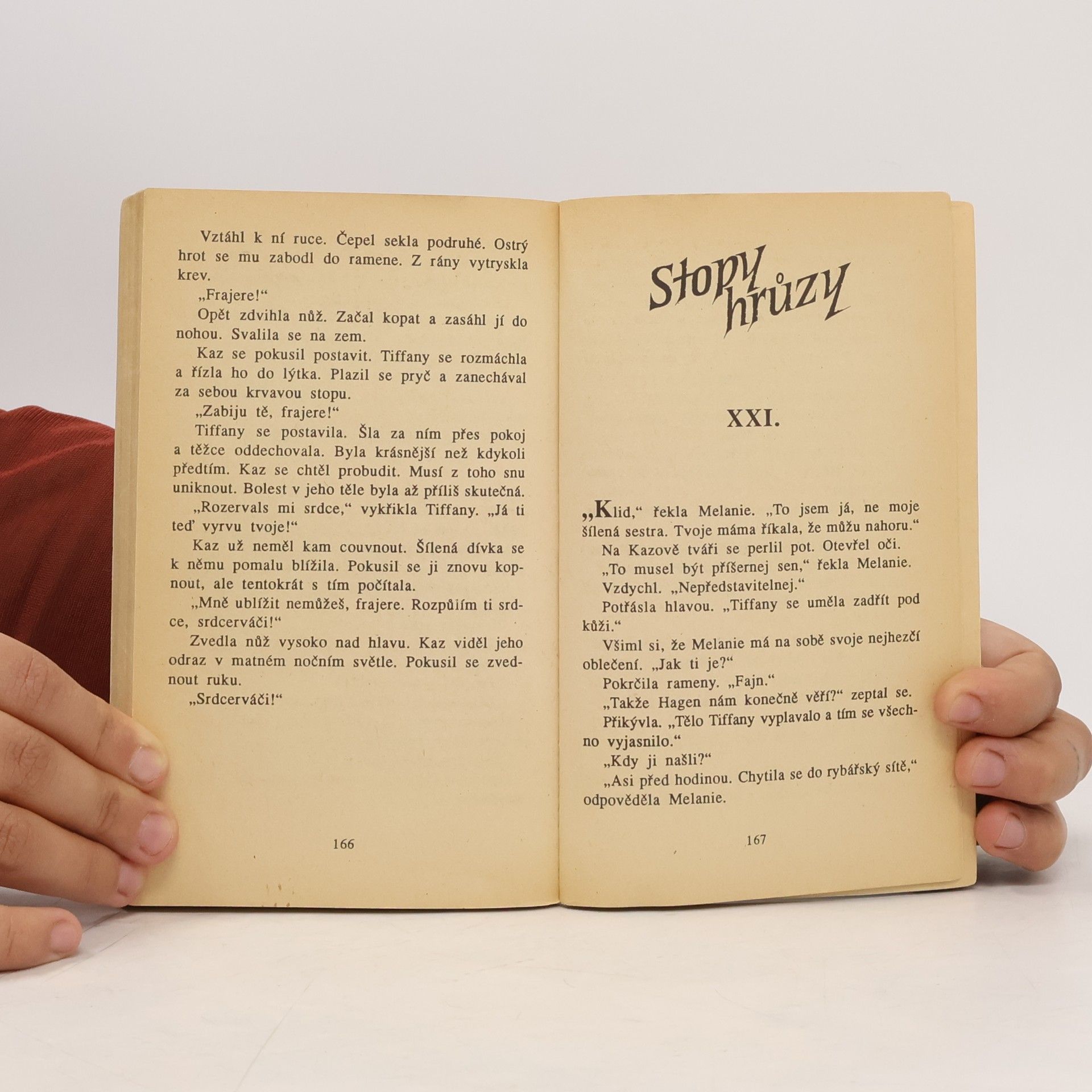 James D. MacDonald Stopy hrůzy 27 : Srdcerváč
