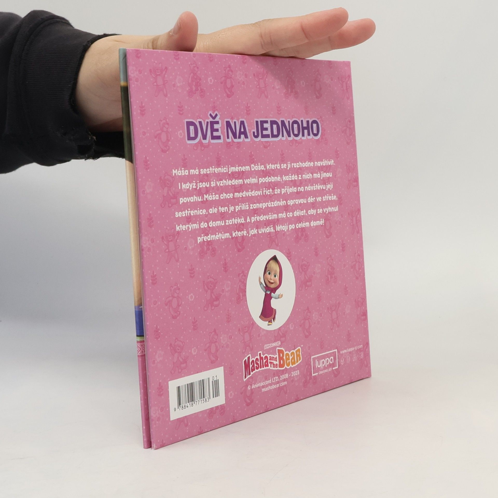 Kolektiv autorů Máša a Medvěd. Dvě na jednoho