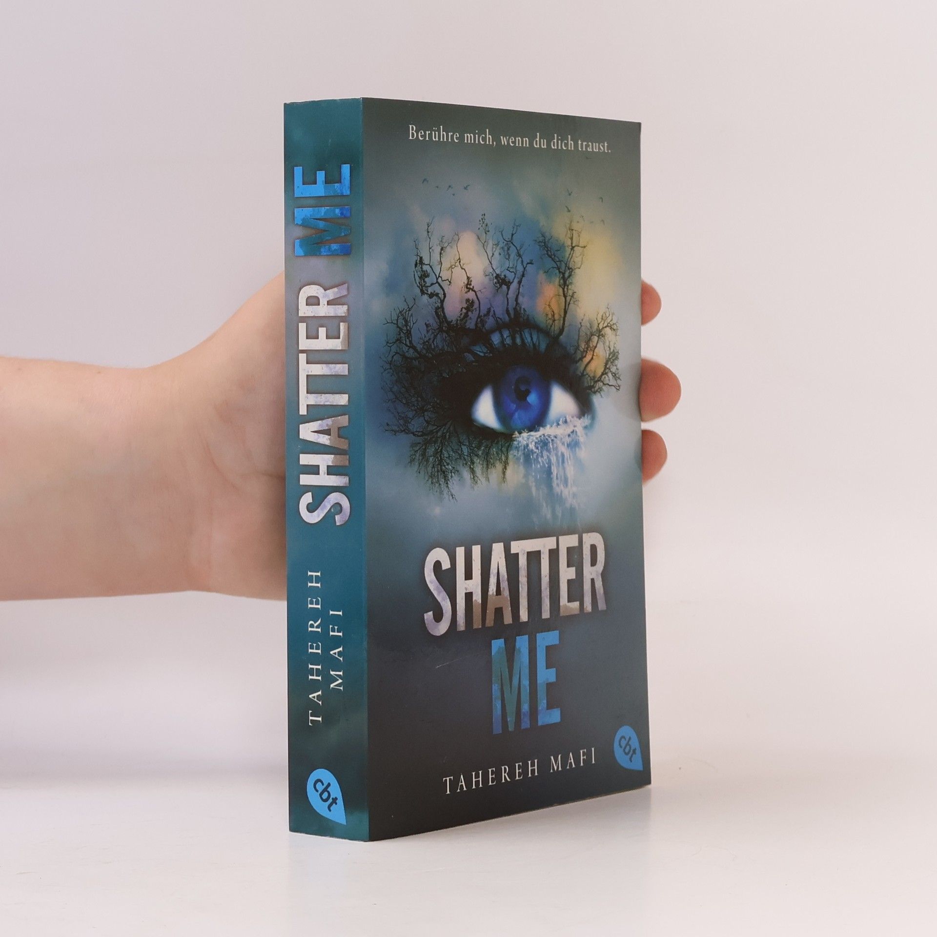 Tahereh Mafi Shatter Me