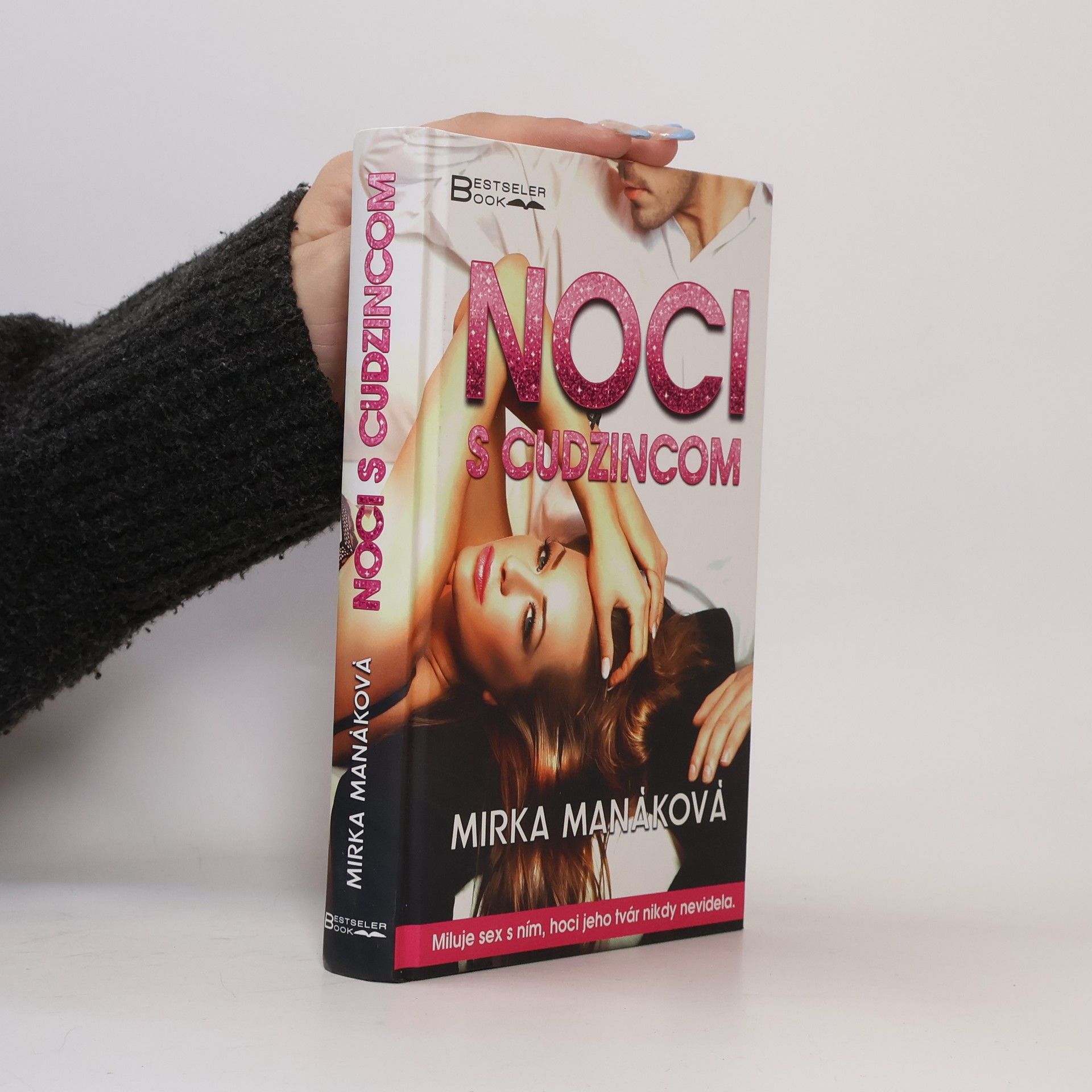 Mirka Manáková Noci s cudzincom