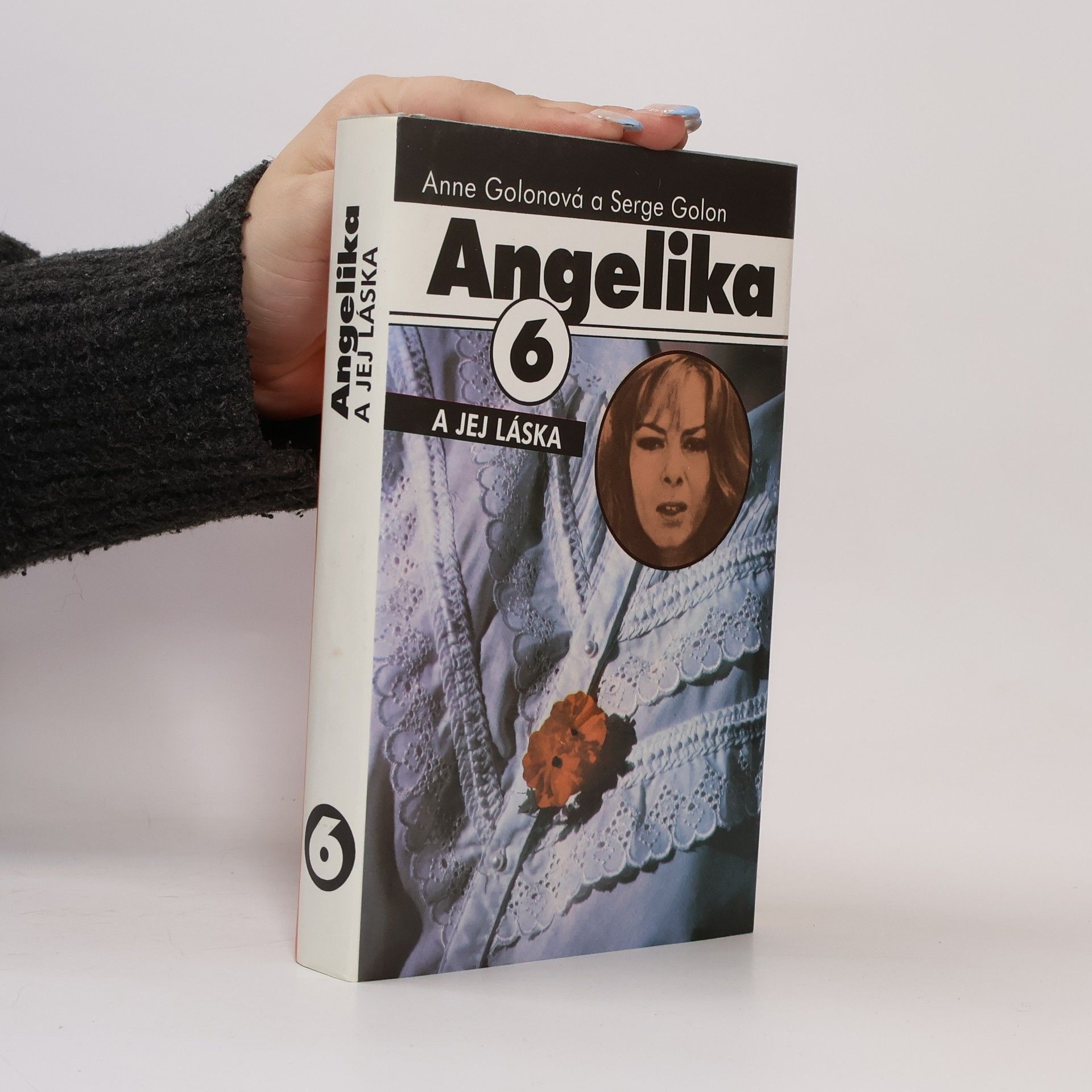 Anne Golon Angelika a jej láska 6