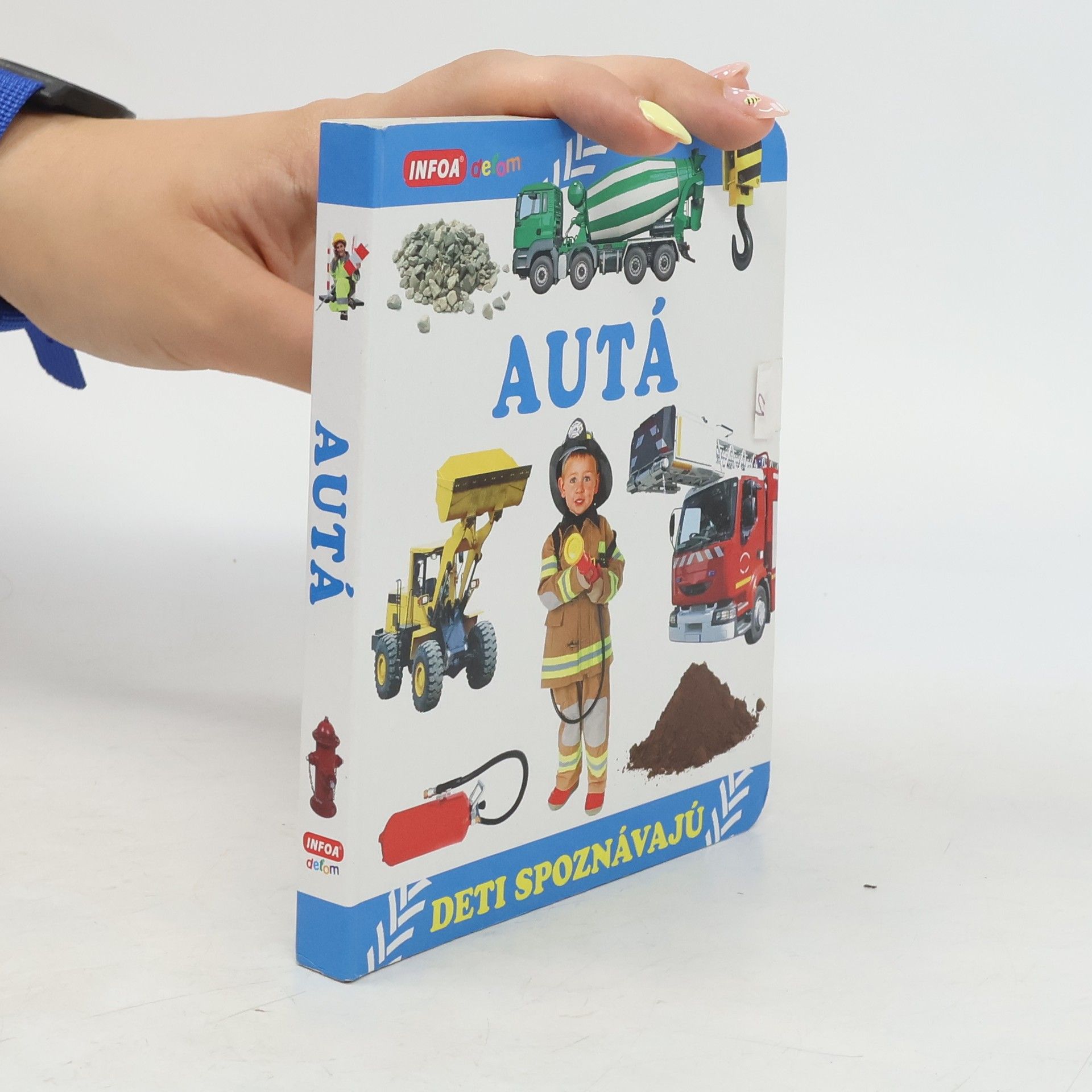 Pavlína Šamalíková Deti spoznávajú - Autá