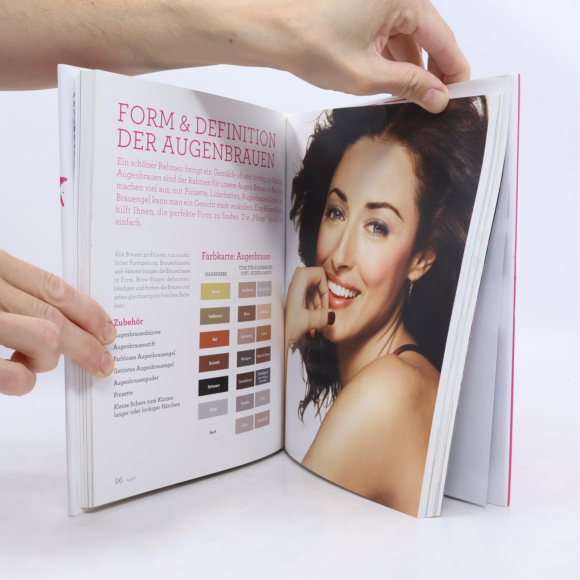 Bobbi Brown Makeup-Manual