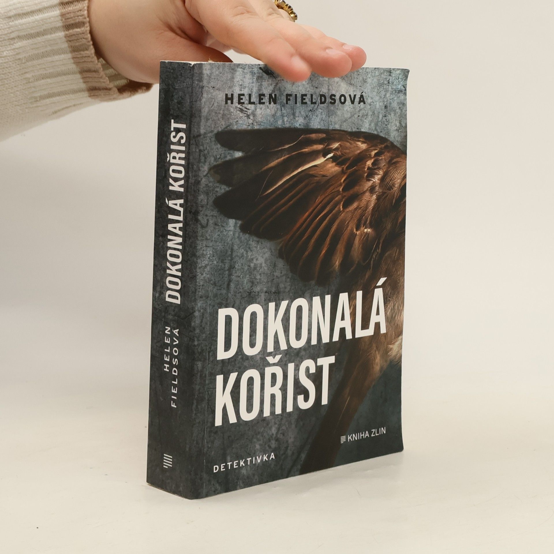 Helen Fields Dokonalá kořist